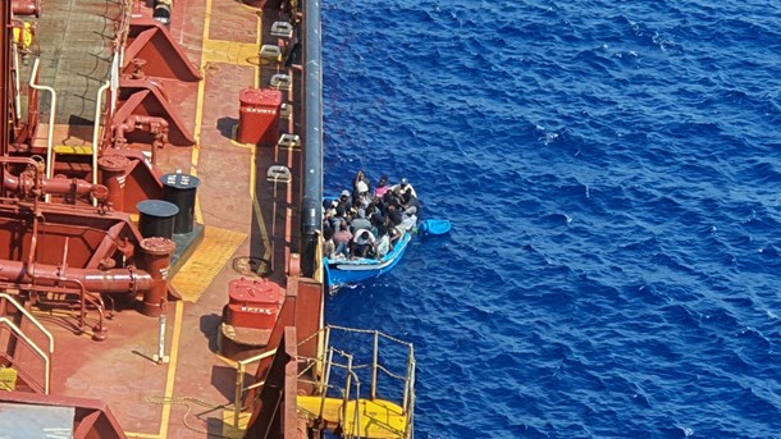 Mærsk Etienne samlede i august 2020 27 migranter op i Middelhavet, og først 38 dage senere lykkedes det at få sat dem i land med hjælp fra en NGO.