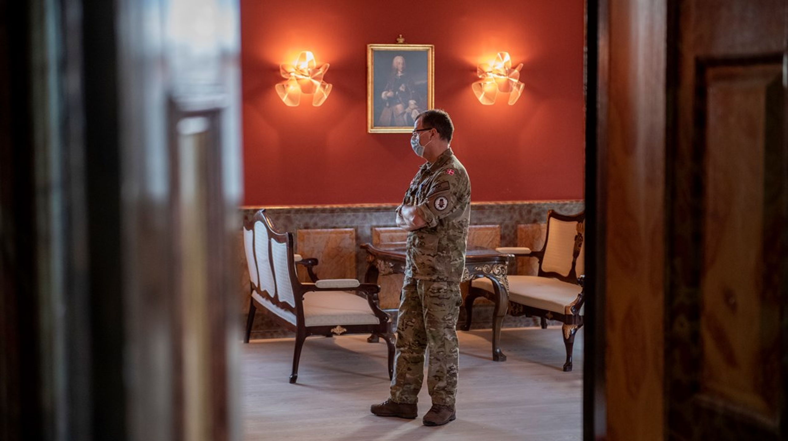 <i>Frederiksberg Slot har betydning for korpsånden blandt Forsvarets officerer, mener Forsvarsakademiets chef Henrik Ryberg.</i>