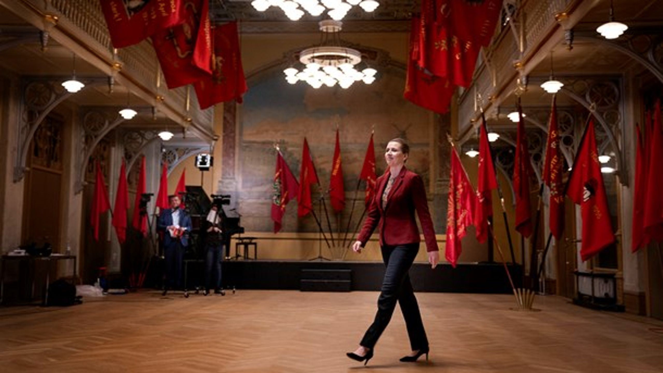 Lørdag holder Mette Frederiksen (S) og en række andre røde partiledere og ministre tale ved 1. maj -arrangementer. Sidste år holdt statsministeren sin tale live på Facebook fra Arbejdermuseet i København.