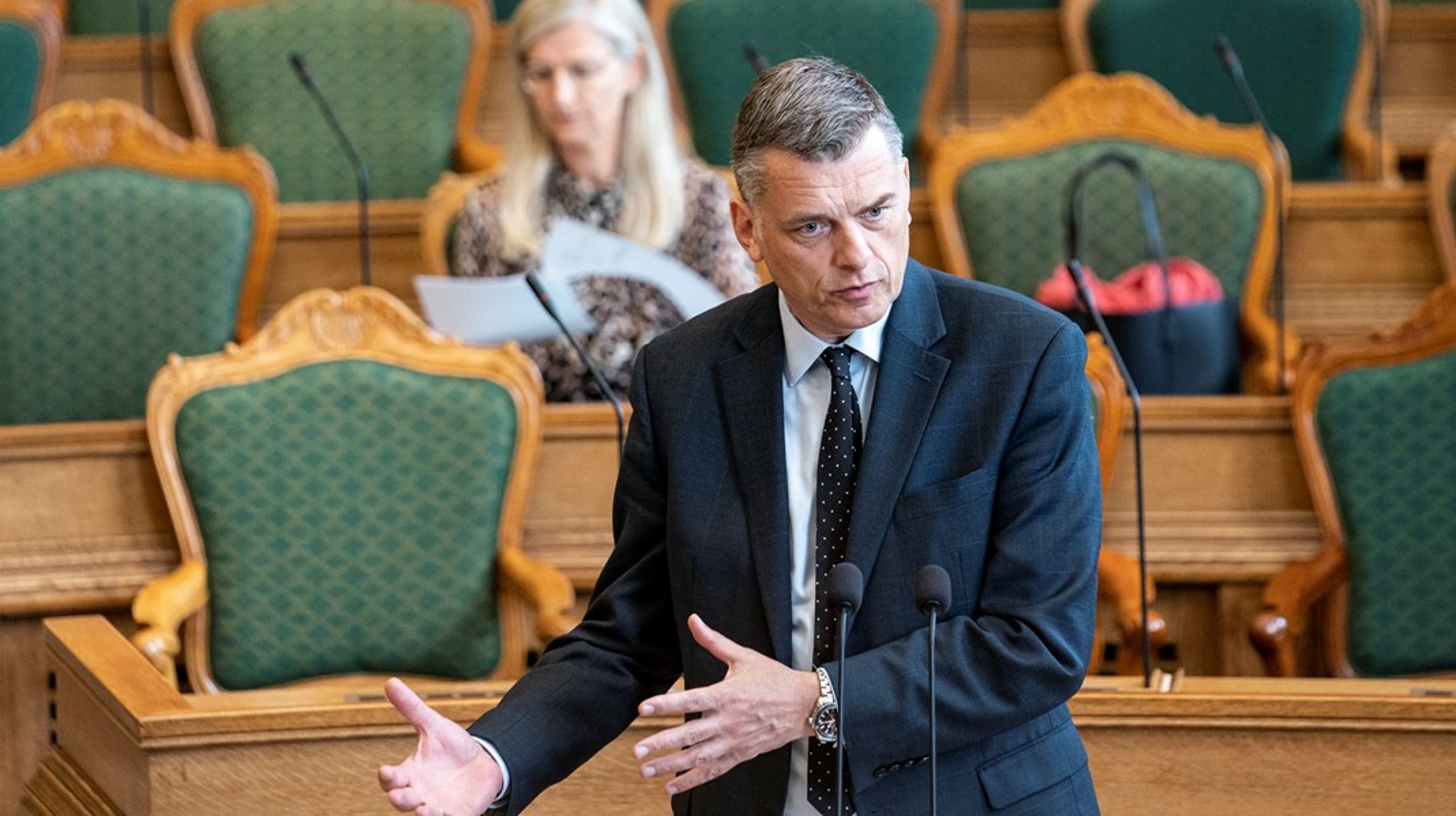Jan E. Jørgensens (V) bagudrettede kritik af Venstres nedskæringer af DR og lukning af Radio24Syv tegner godt for kulturpolitikken på blå blok, skriver Niels Frid-Nielsen.