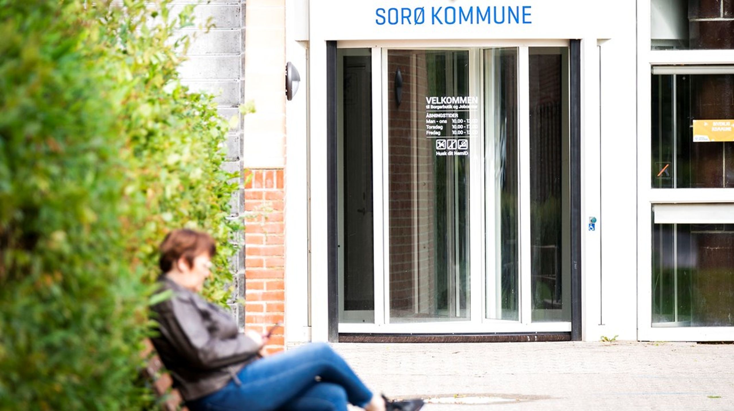Sorø Kommune har politianmeldt kommunens nu tidligere kommunaldirektør efter sag om privat brug af kommunens dankort.