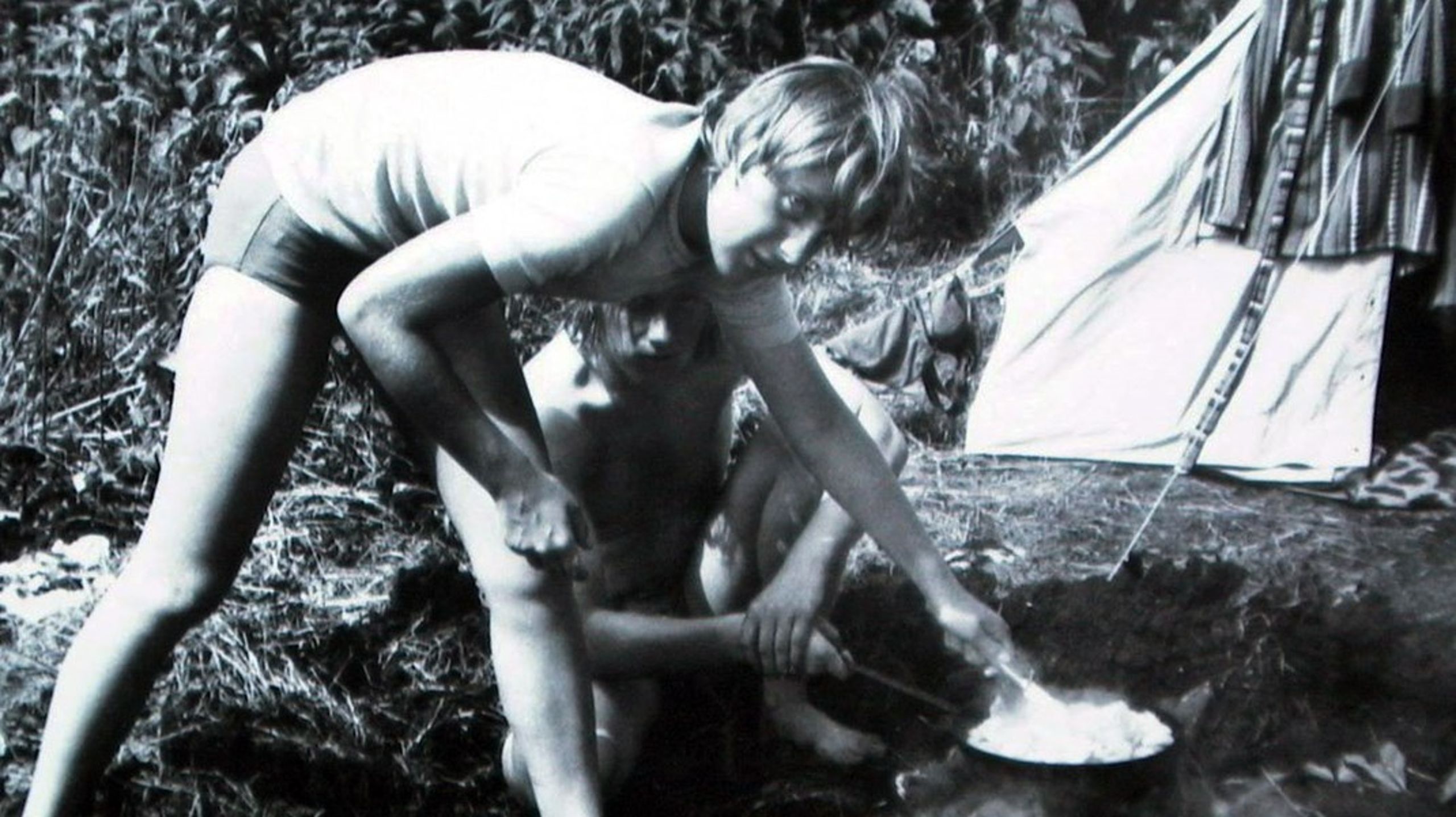 Den unge Angela Kasner på campingtur i det daværende DDR, 1973