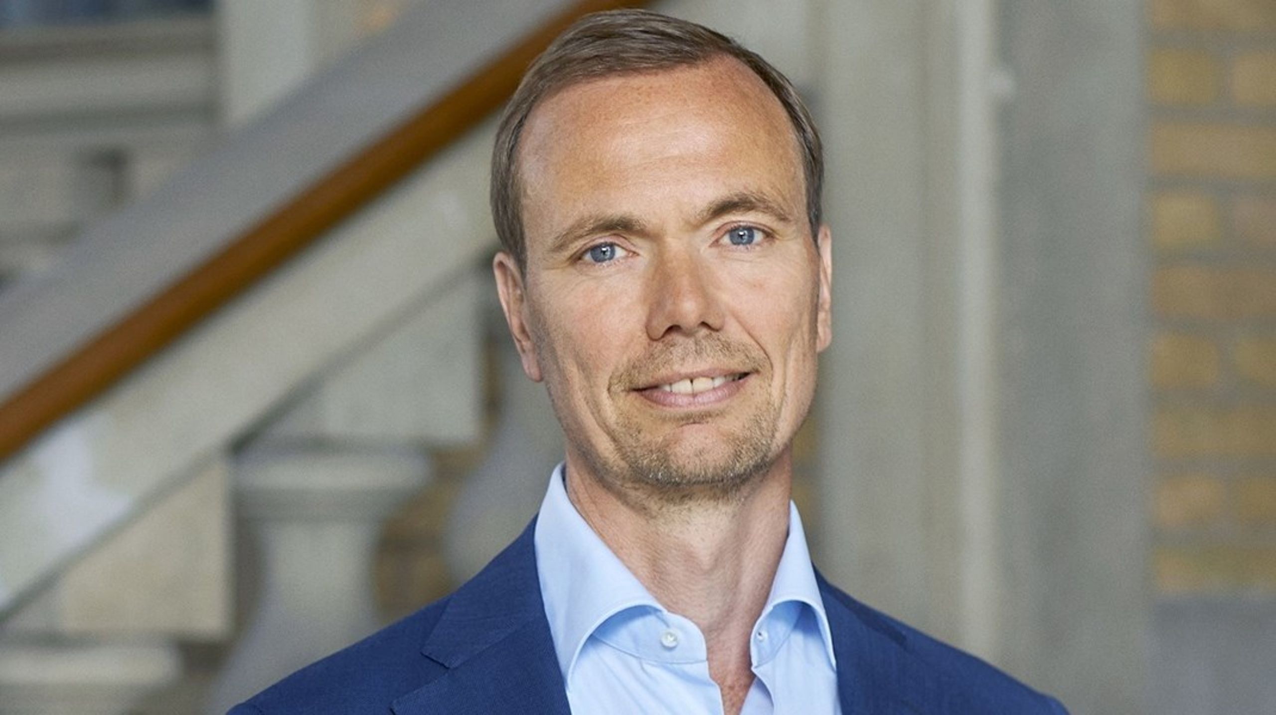 Svend Særkjær blev ansat under corna-krisen, men har en lang
karriere bag sig i Sundhedsministeriet og har været øverste embedsmand i to
regioner.