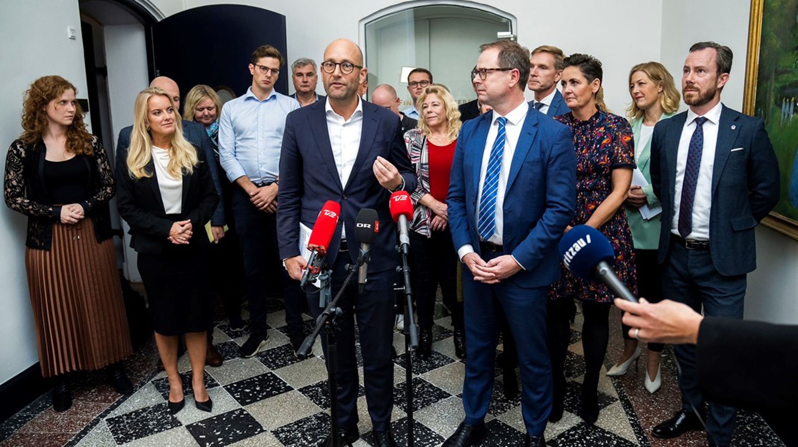 Mandag præsenterede regeringen sammen med alle Folketingets partier undtagen Alternativet og Frie Grønne en ny landbrugsaftale i Finansministeriet.