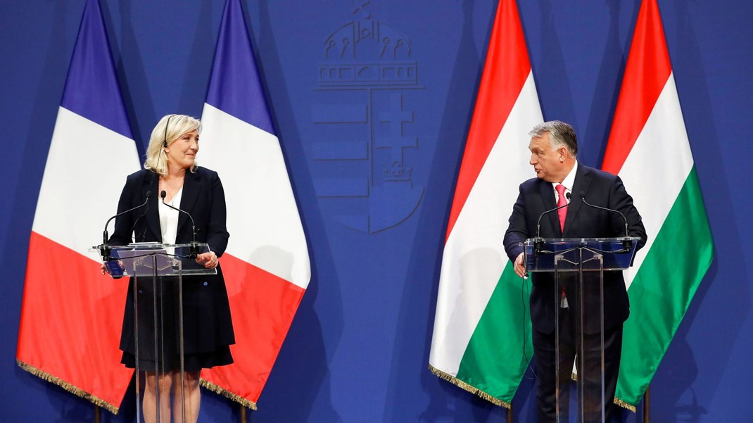 Marine Le Pen blev modtaget som en præsident af Viktor Orban i Budapest 26. oktober.