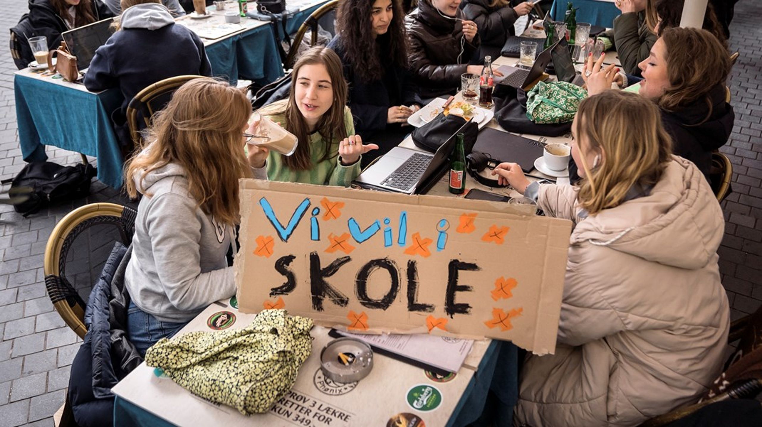Elever søger væk fra de små gymnasier i yderområder og ind mod de større byer. Her ses elever fra Gefion Gymnasium i København.