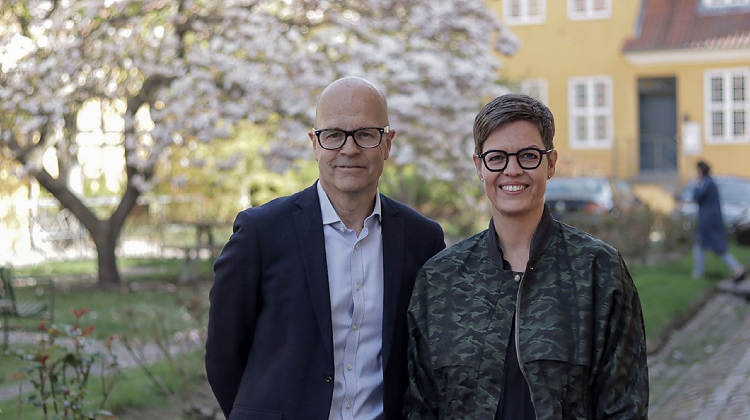 Den nyvalgte bestyrelsesformand Helle Søholt ses sammen med direktør i Bloxhub Torben Klitgaard.&nbsp;&nbsp;
