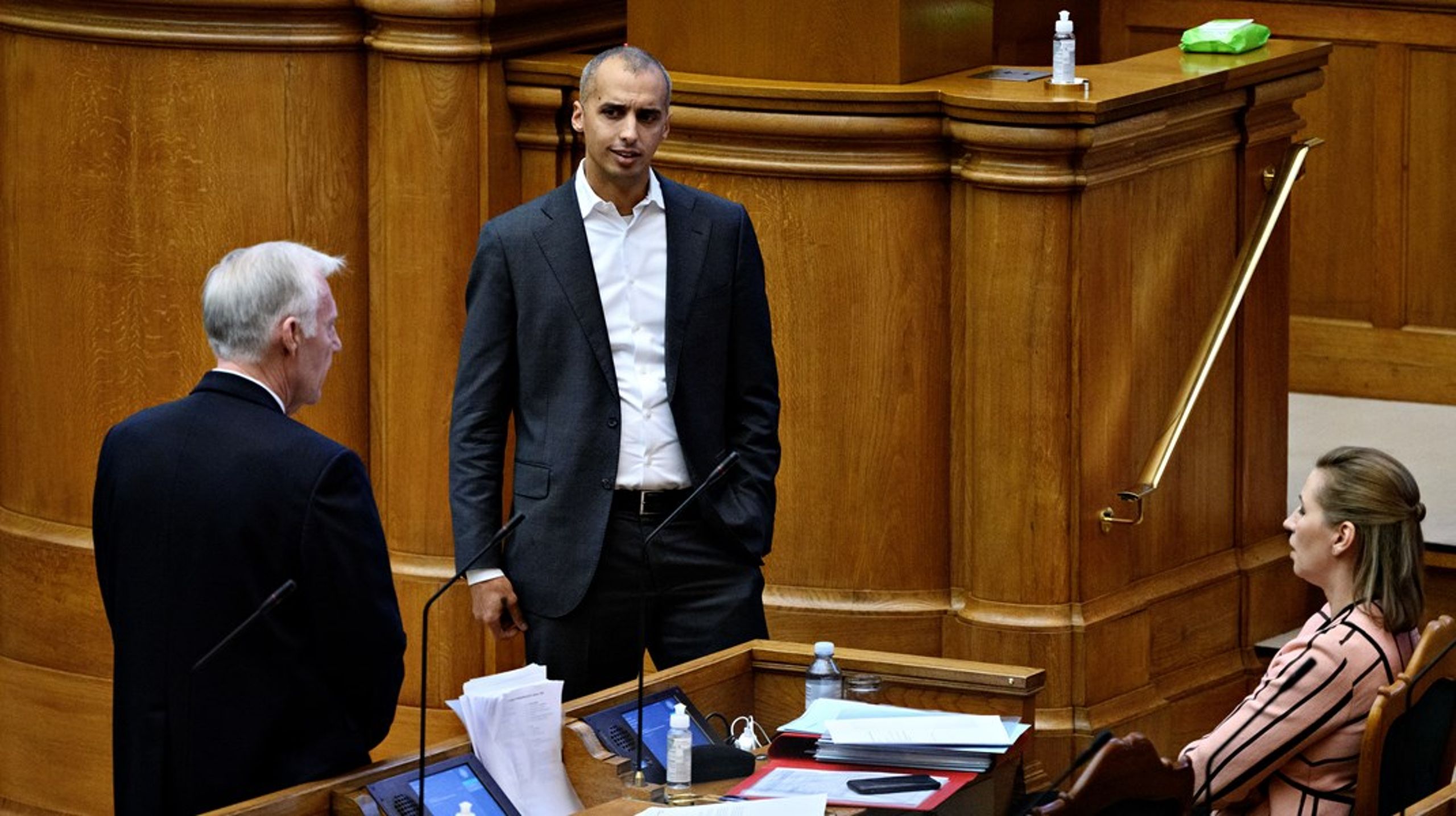 Regeringens forslag om at leje fængselspladser i Kosovo skal førstebehandles i Folketinget, få dage efter at Mattias Tesfaye (S) er tiltrådt som ny justitsminister.