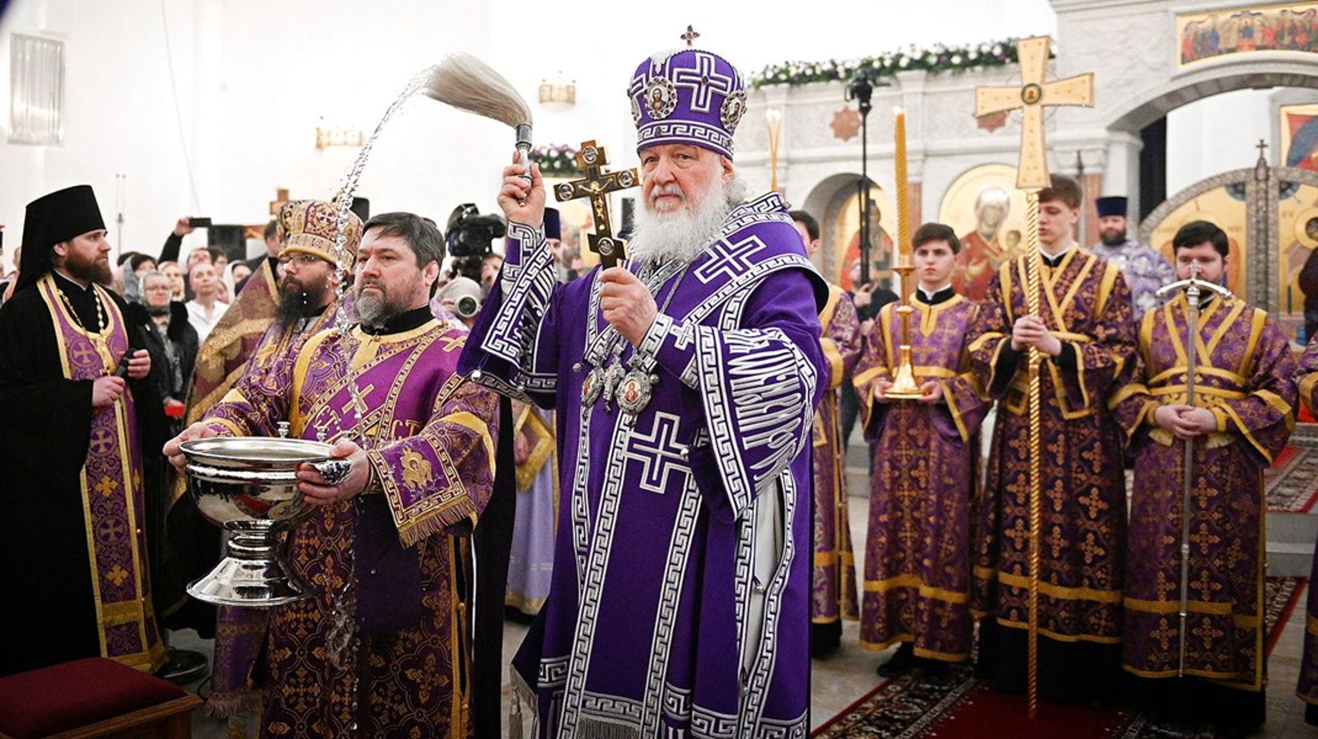 Patriarken Kirill af Moskva er på vej til at lande på EU's sanktionsliste.&nbsp;