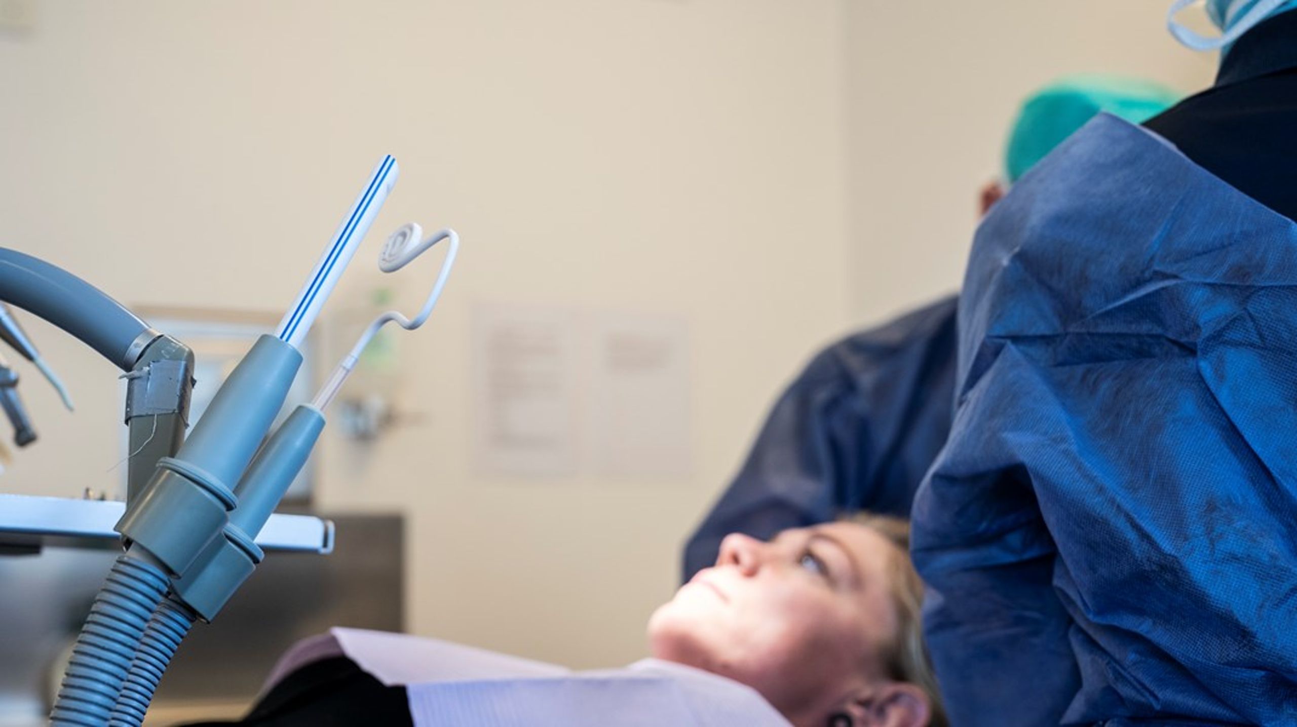 Tandklinikkerne skal forpligte sig til at tilbyde praktikforløb, så mange studerende under uddannelsesforløbet får konkret, klinisk erfaring, skriver Jens Mondrup.&nbsp;