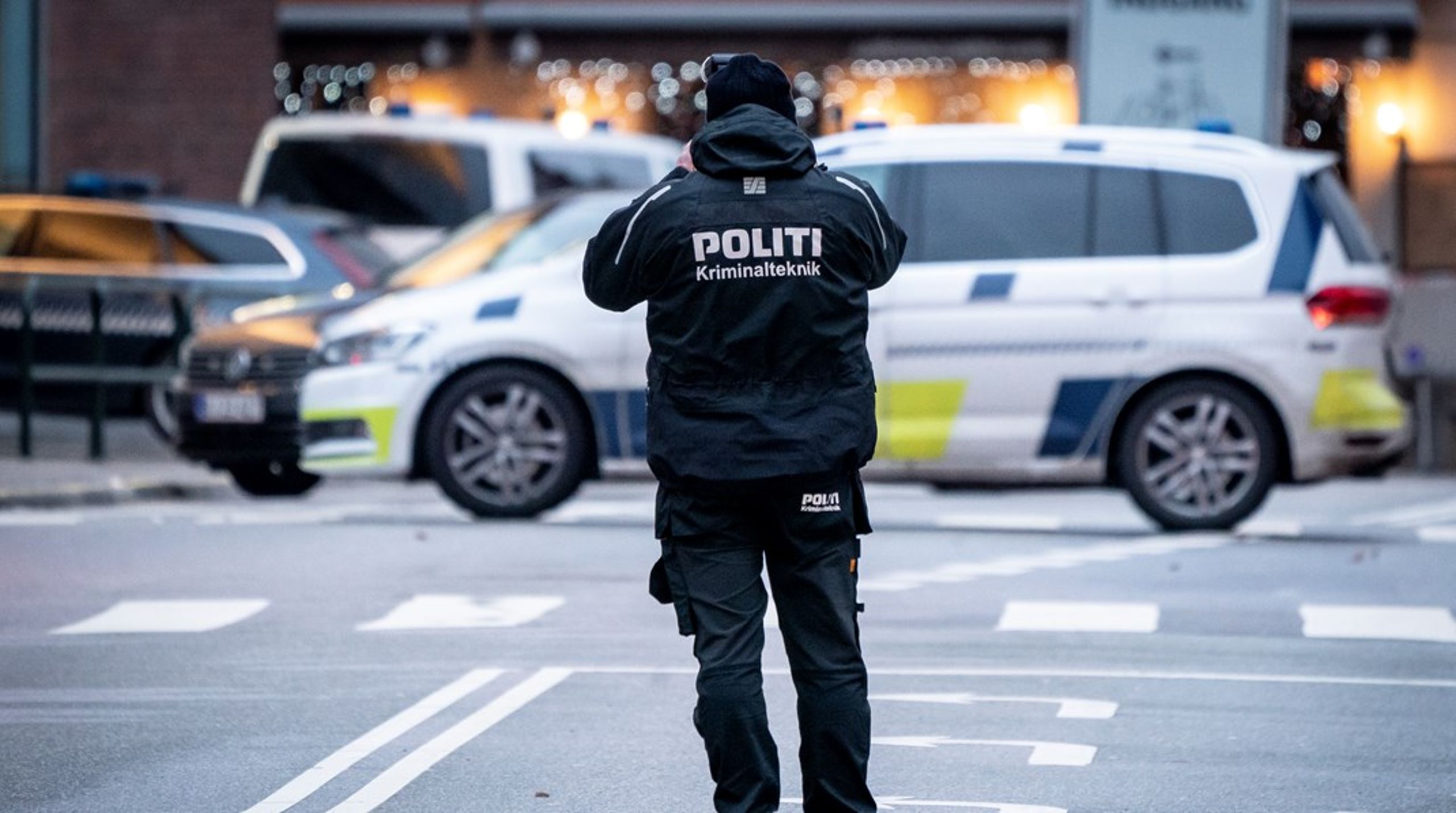 Jeg er vokset op med forældre, der bruger enhver lejlighed til at fortælle om, hvor ukorrupte, humane og fagligt dygtige dansk politi er. Jeg er stadig enig i det udsagn, skriver Özlem Cekic.