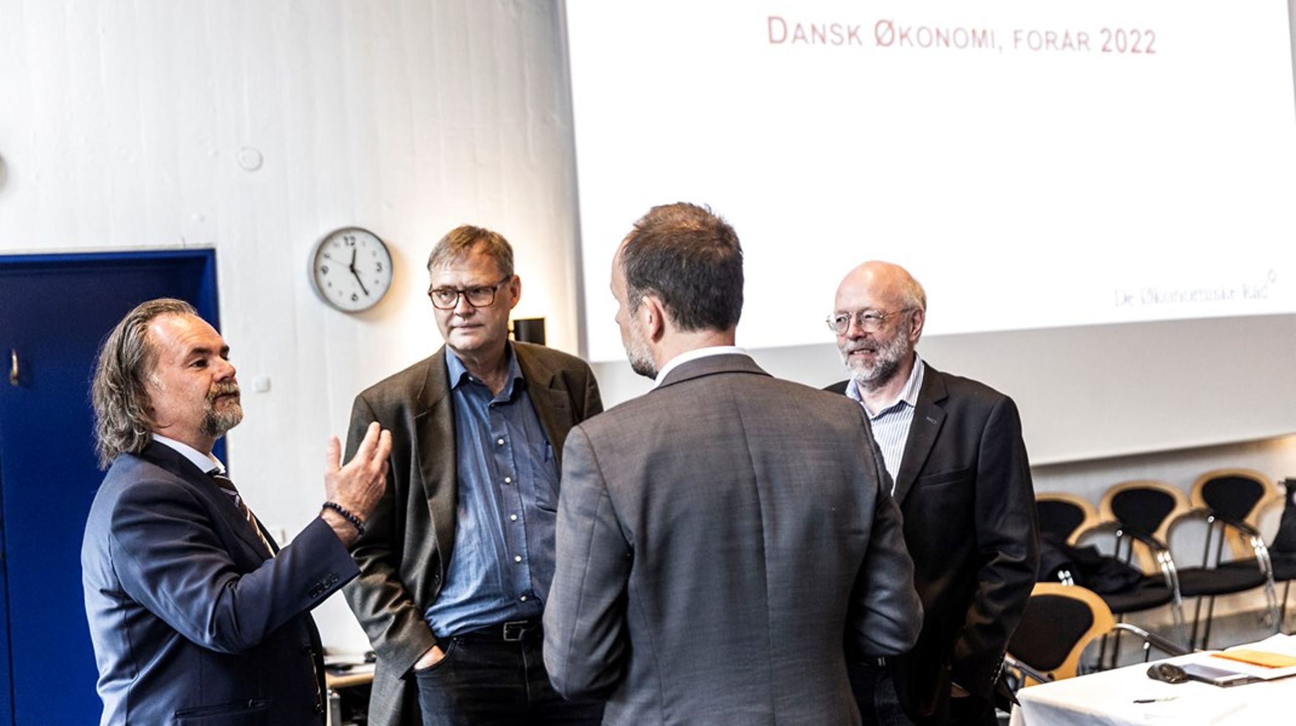 Det Økonomiske Råd fremlagde tirsdag deres forårsrapport om dansk økonomi med advarsler om, at regeringen bruger for mange penge her og nu.