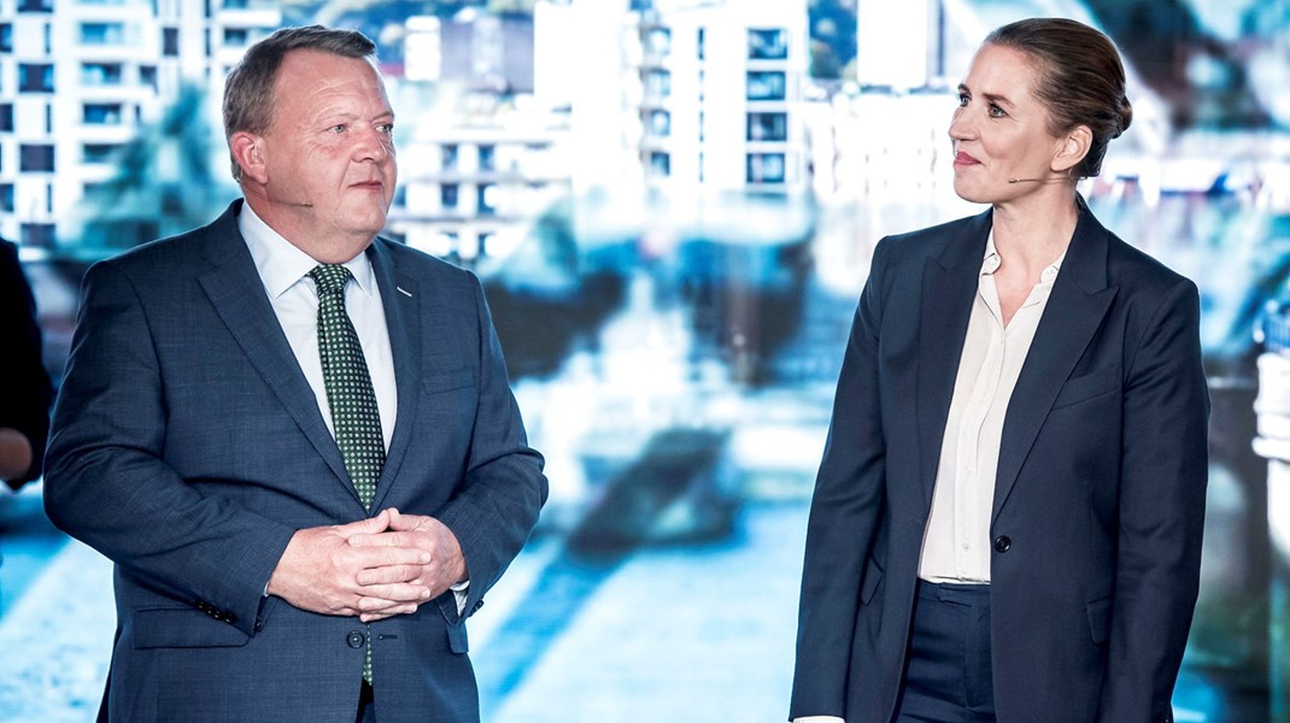 Lars Løkke Rasmussen (M) og Mette Frederiksen (S) stod skarpt over for hinanden i sidste valgkamp. Men efter et nyt valg kan de få brug for hinanden.