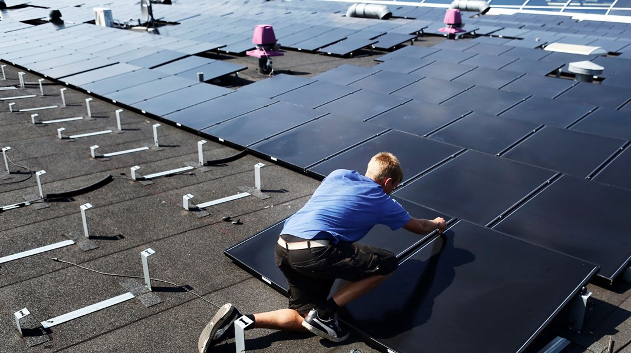 Hvis der lægges solceller på 25 procent af Danmarks almene boliger, vil det ifølge BL forøge hele Danmarks solenergi med 39 procent.