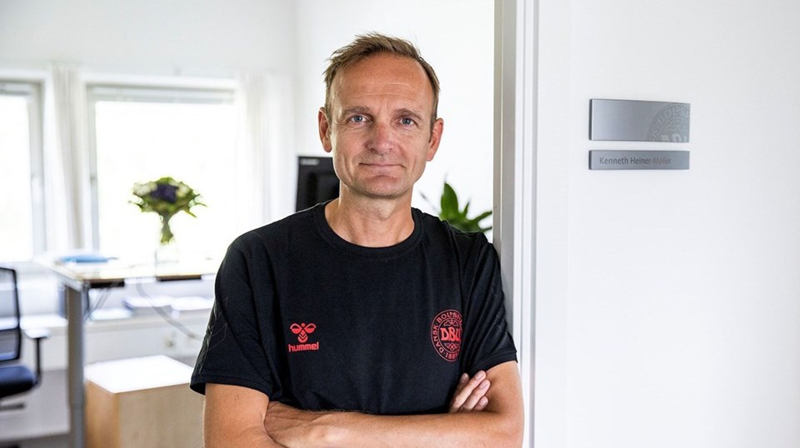 Kenneth Heiner-Møller har en baggrund som dansk kvindelandstræner og leder af kompetence- og talentudvikling i Team Danmark.&nbsp;