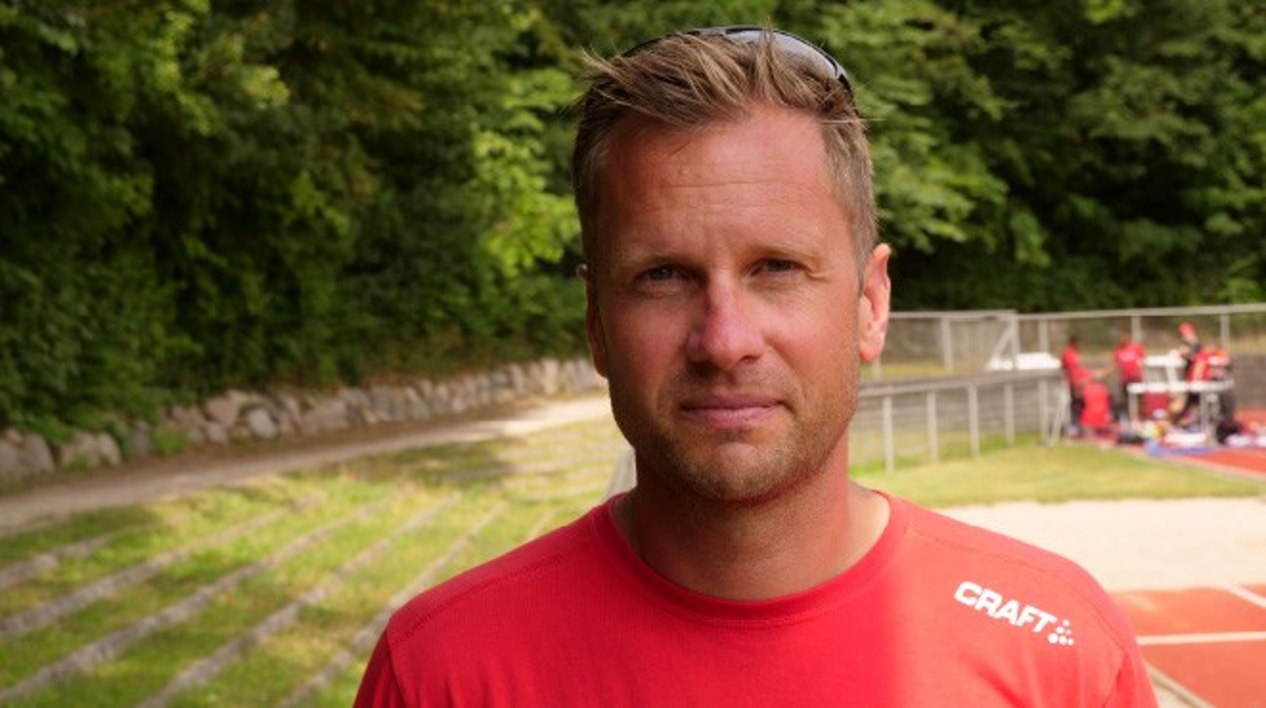 Dansk Atletik Forbund har fundet sin nye&nbsp;elitechef. Fremover skal rollen varetages af&nbsp;Mikkel Larsen, som er nuværende&nbsp;landstræner i sprint, hæk, og stafet i forbundet.&nbsp;&nbsp;