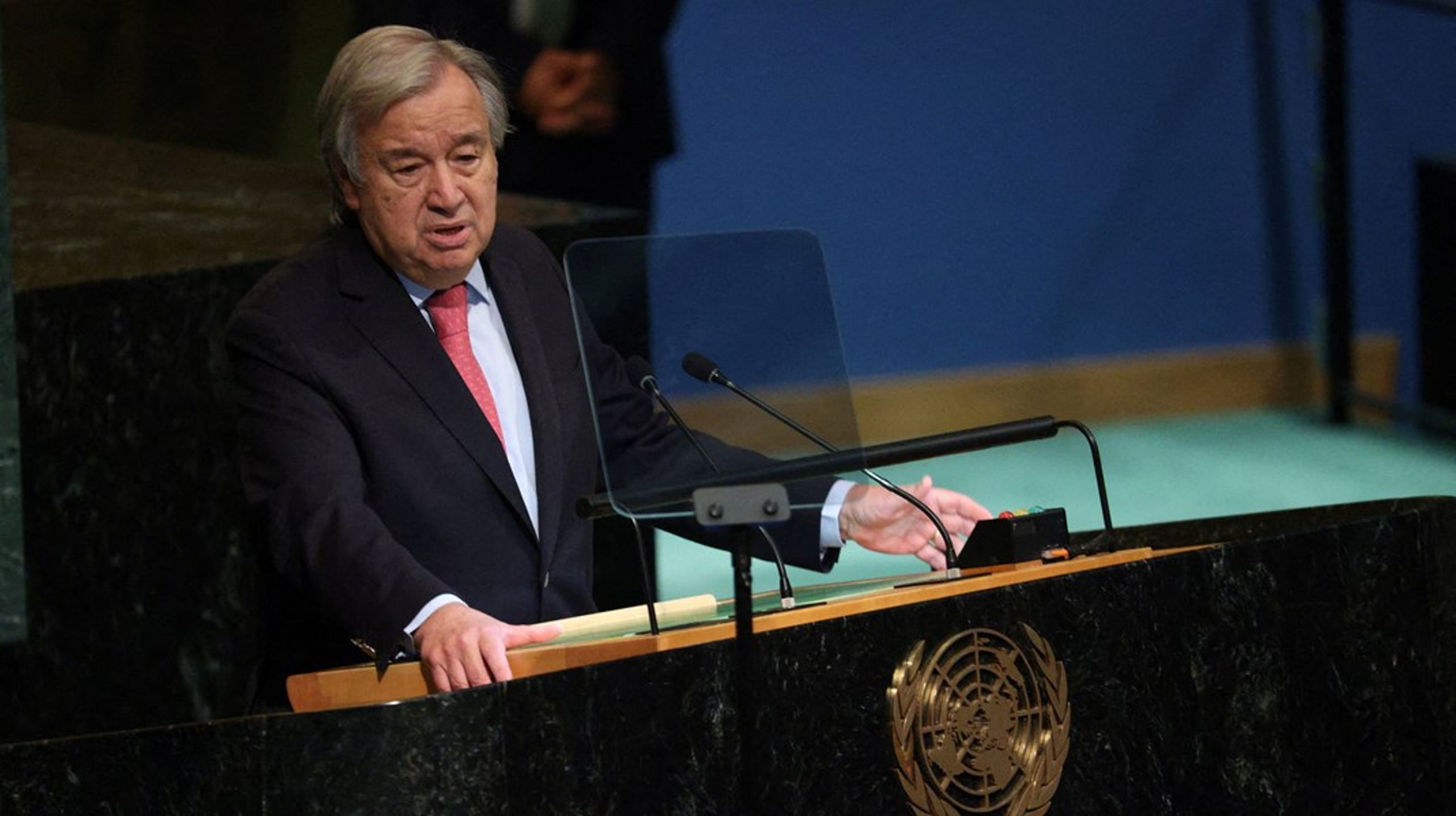 "Klimakrisen er vor tids mest definerende problemstilling. Den må være højeste prioritet for hver regering og multilaterale organisation," sagde generalsekretær António Guterres i åbningstalen til FN's generalforsamling.
