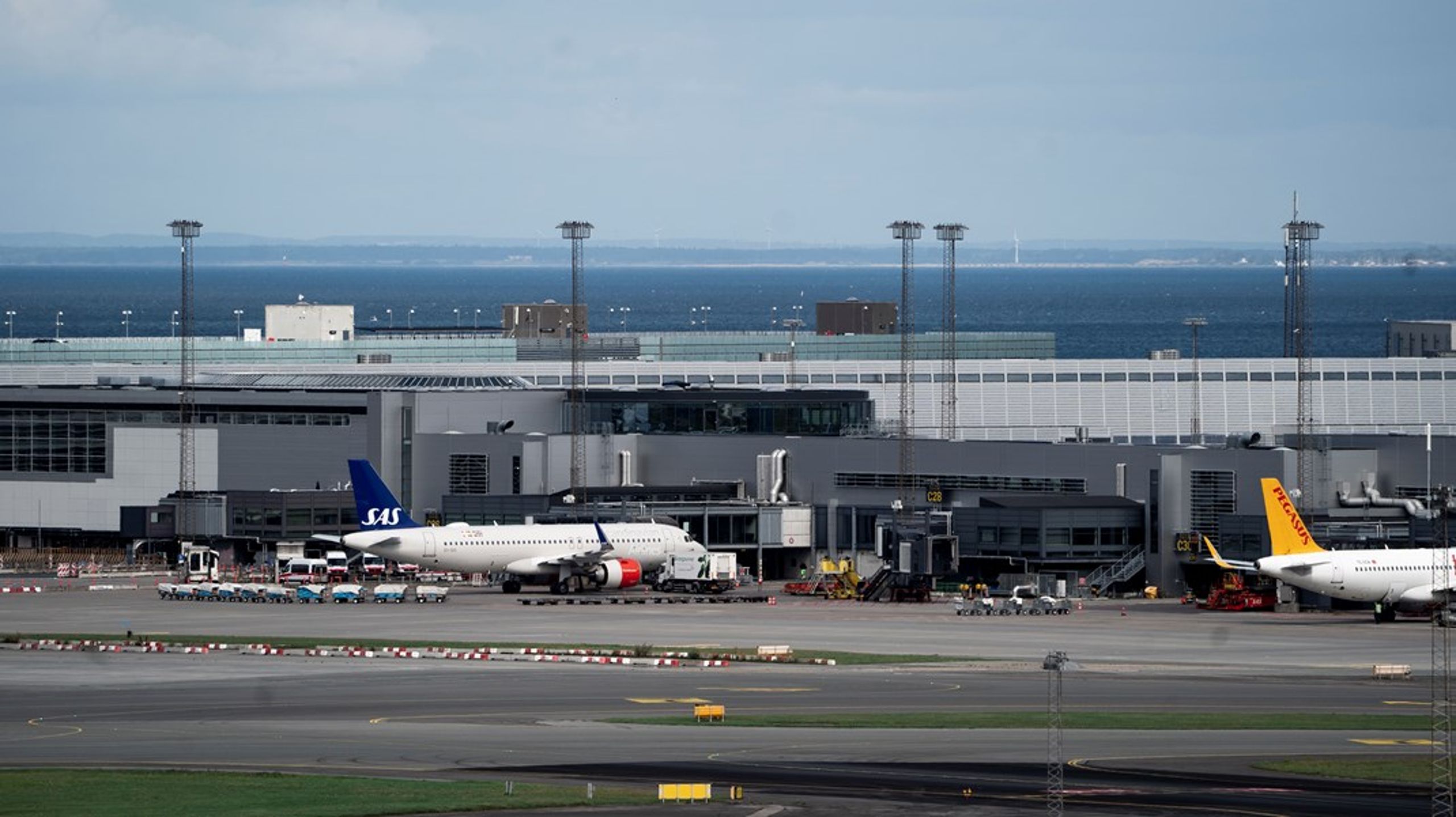 Det er&nbsp;vigtigt, at&nbsp;danske lufthavne får lov til at udvikle de eksisterende arealer, så de kan fremtidssikres med henblik på kunne håndtere moderne og klimavenlige flytyper, skriver&nbsp;Jesper Kronborg.