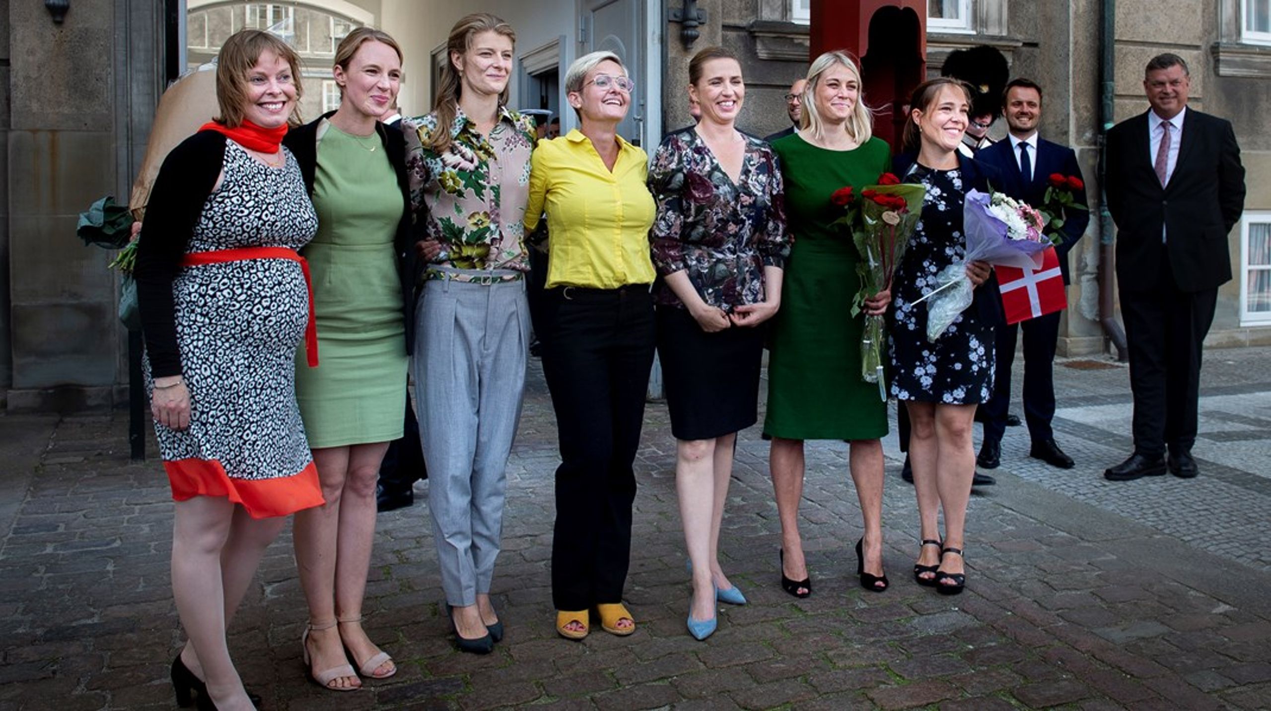 Miljøminister Lea Wermelin (nr to fra venstre) og resten af de kvindelige ministre, da Mette Frederiksen præsenterede sin regering i 2019.