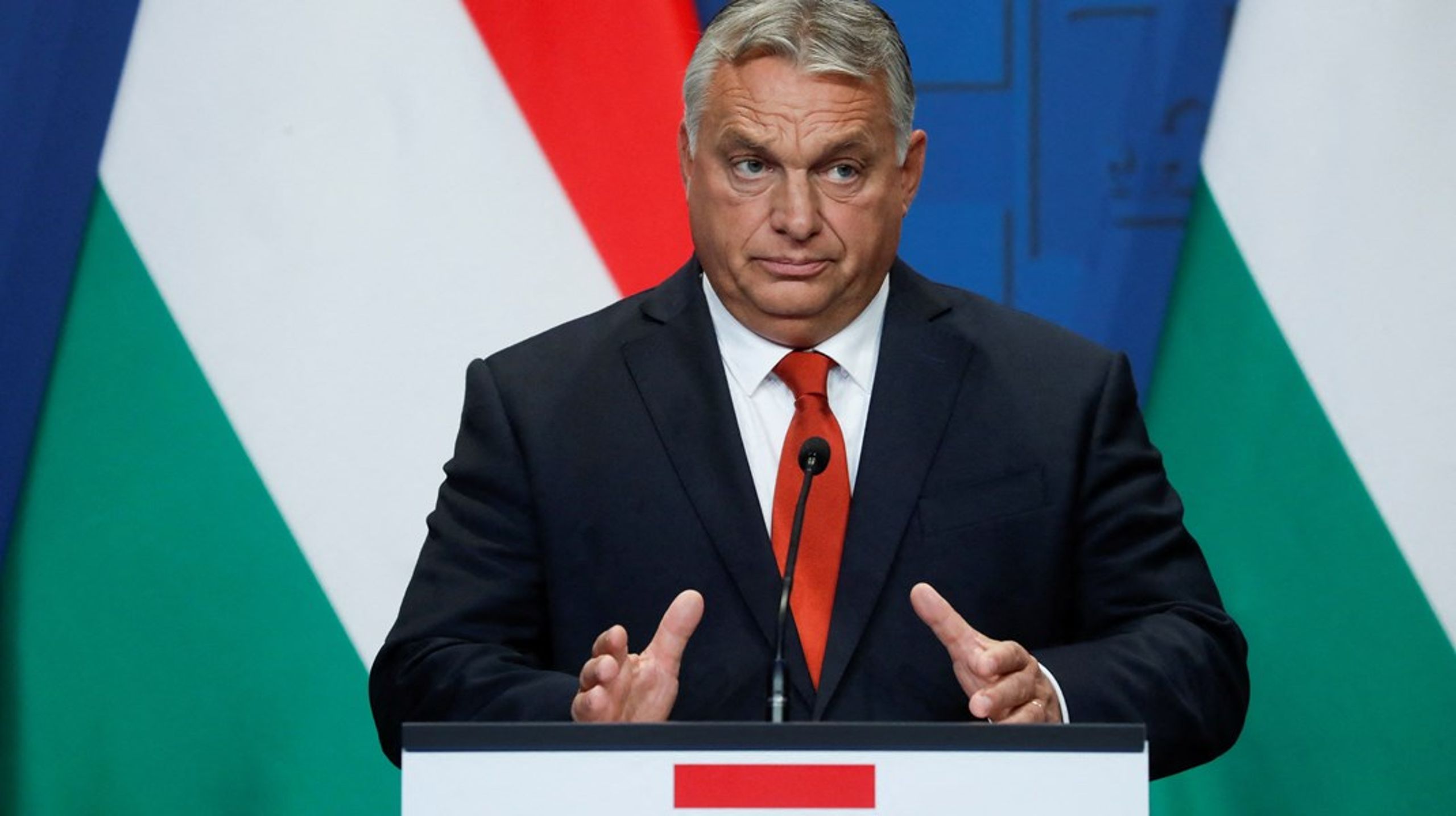 Vestlige demokratiske politikere bør gøre deres yderste for at begrænse Viktor Orbáns indflydelse, skriver Péter Krekó.<br>