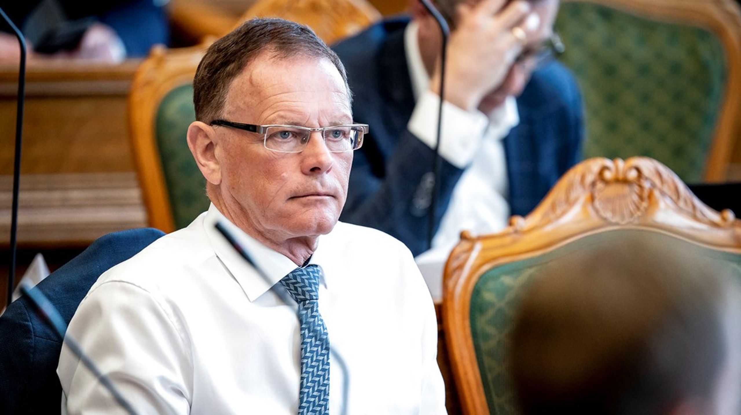 Venstres mangeårige folketingsmedlem og ordfører for landbrug og fødevarer, Erling Bonnesen, er i fare for at miste sit mandat til Folketinget.