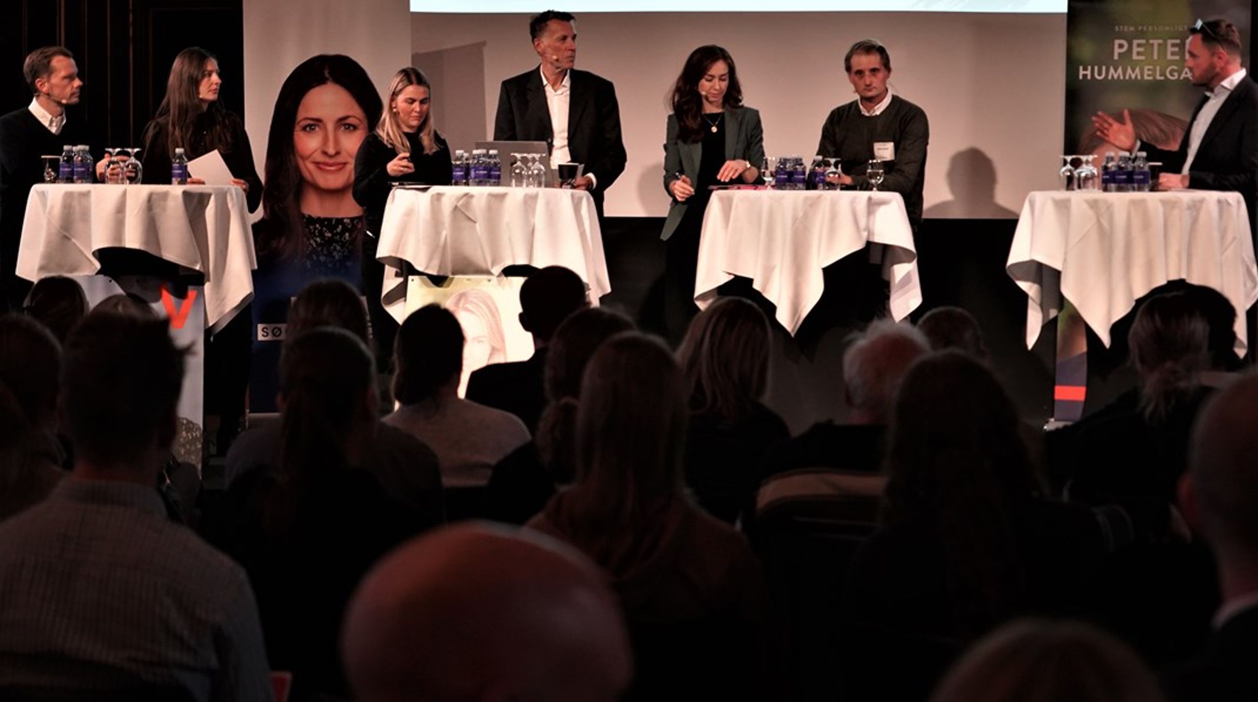 Debatten fandt sted torsdag 13. oktober i Børssalen hos Dansk Erhverv og er én af en række valgdebatter, som Dansk Erhverv og Sydbank arrangerer i fællesskab under valgkampen.&nbsp;