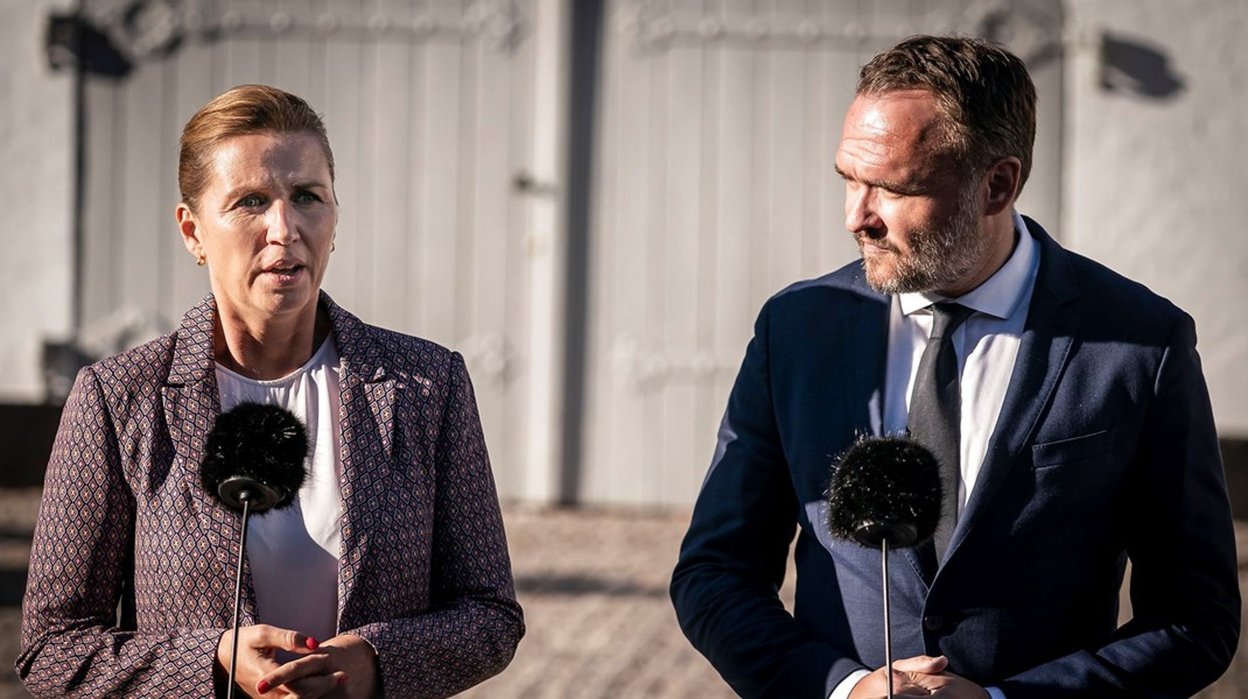 S-regeringen har i den forrige valgperiode stået bag en historisk klimalov og adskillige planer og aftaler, der skal gøre Danmark til et grønt foregangsland. Men det er ikke nødvendigvis nok til at leve op til nye EU-klimakrav.&nbsp;