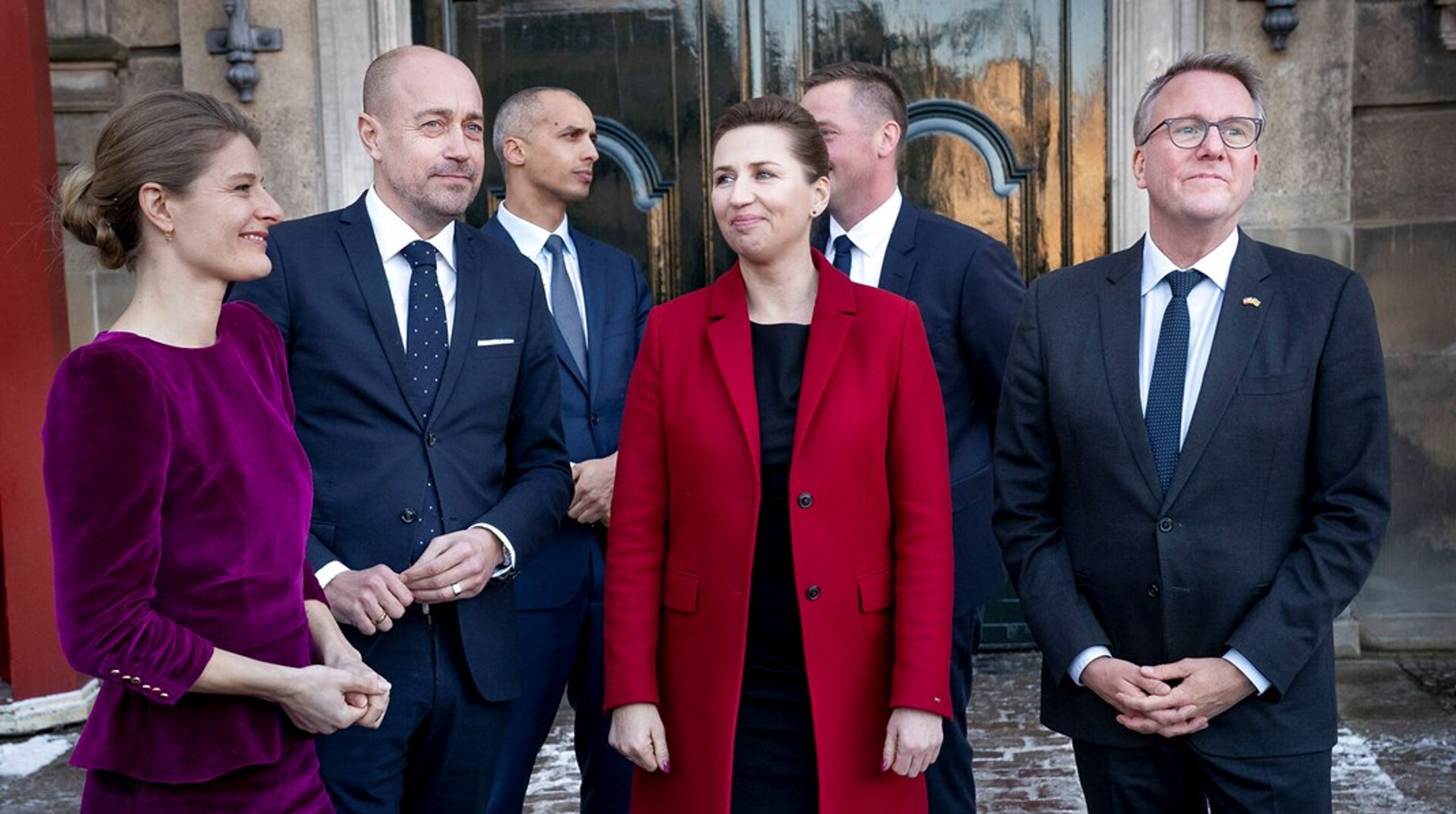Den nye SVM-regering præsenteres på Amalienborg Slotsplads i København 15. december.