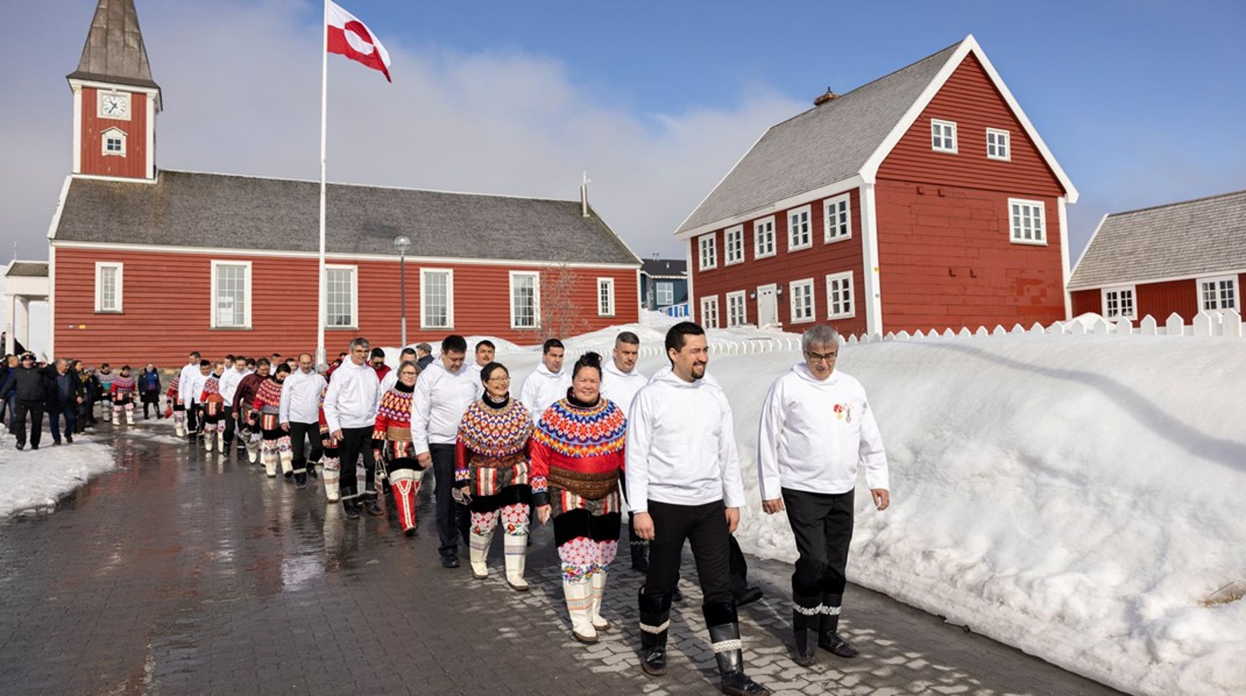 Danmark har en forpligtigelse til at beskytte oprindelige folks rettigheder - heriblandt inuitters. Men grønlændere udsættes for diskrimination i Danmark, og derfor svigter vi de forpligtigelser, skriver Louise Holck.