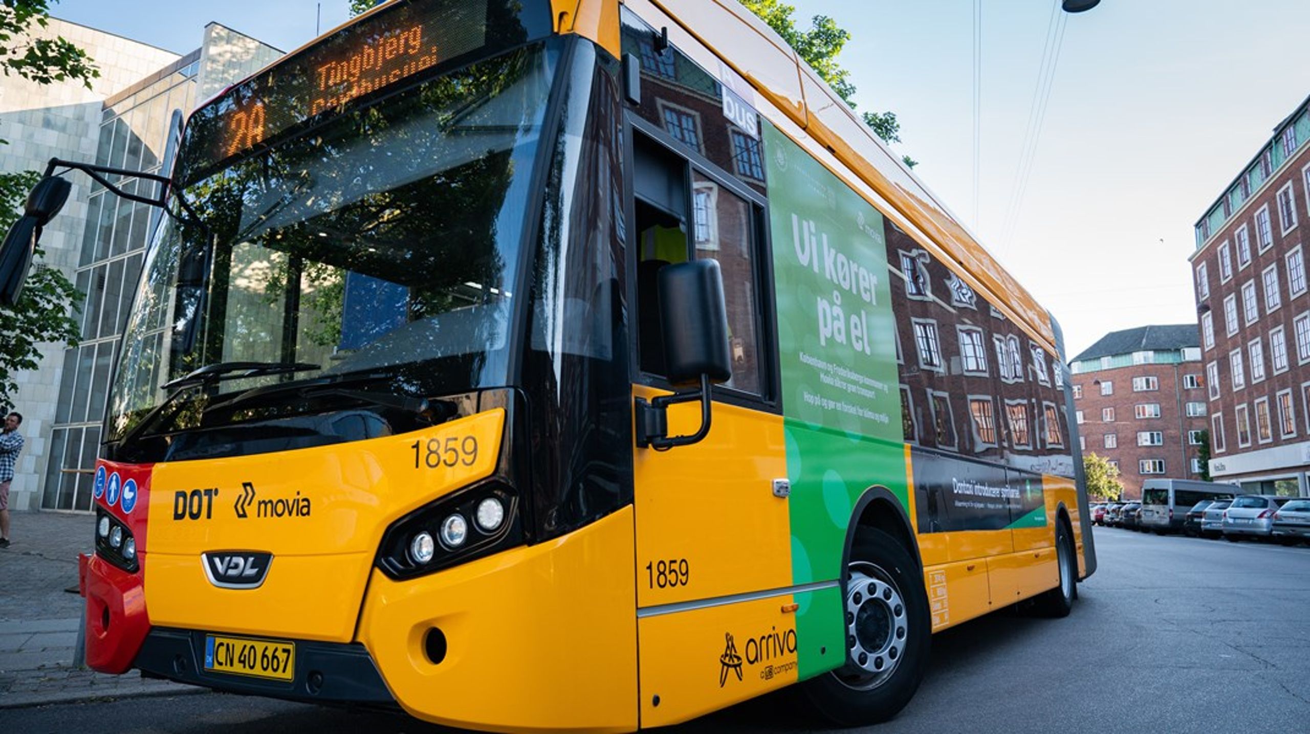 Hvis ikke danskerne kommer tilbage i busserne, vil det føre til
dårligere betjening og færre ruter, skriver Michael Møller Nielsen.