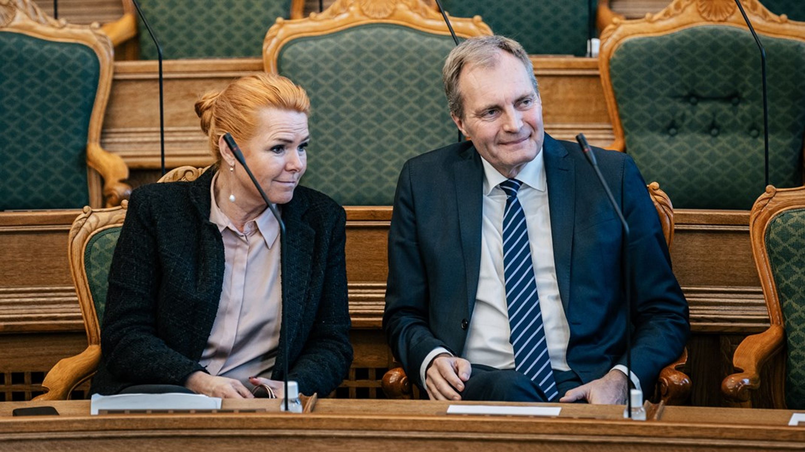 Hverken partiformand Inger Støjberg eller gruppeformand Peter Skaarup vil stille op til interview om Danmarksdemokraternes erhvervsklub.