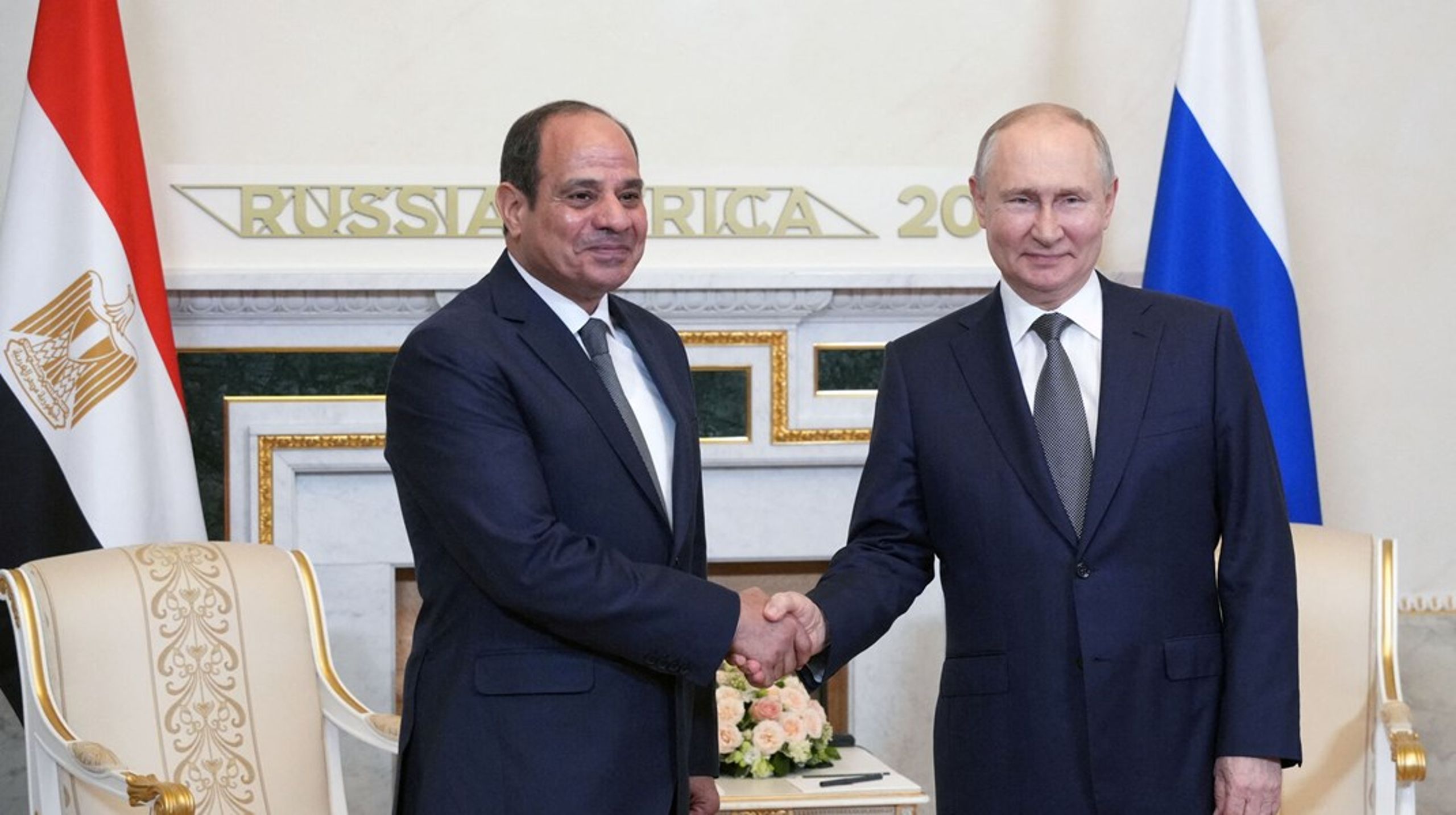 Ruslands præsident Vladimir Putin mødes med den egyptiske præsident Abdel Fattah al-Sisi 26 juli forud for afholdelsen af det andet Rusland-Afrika topmøde i Sankt Petersborg.&nbsp;