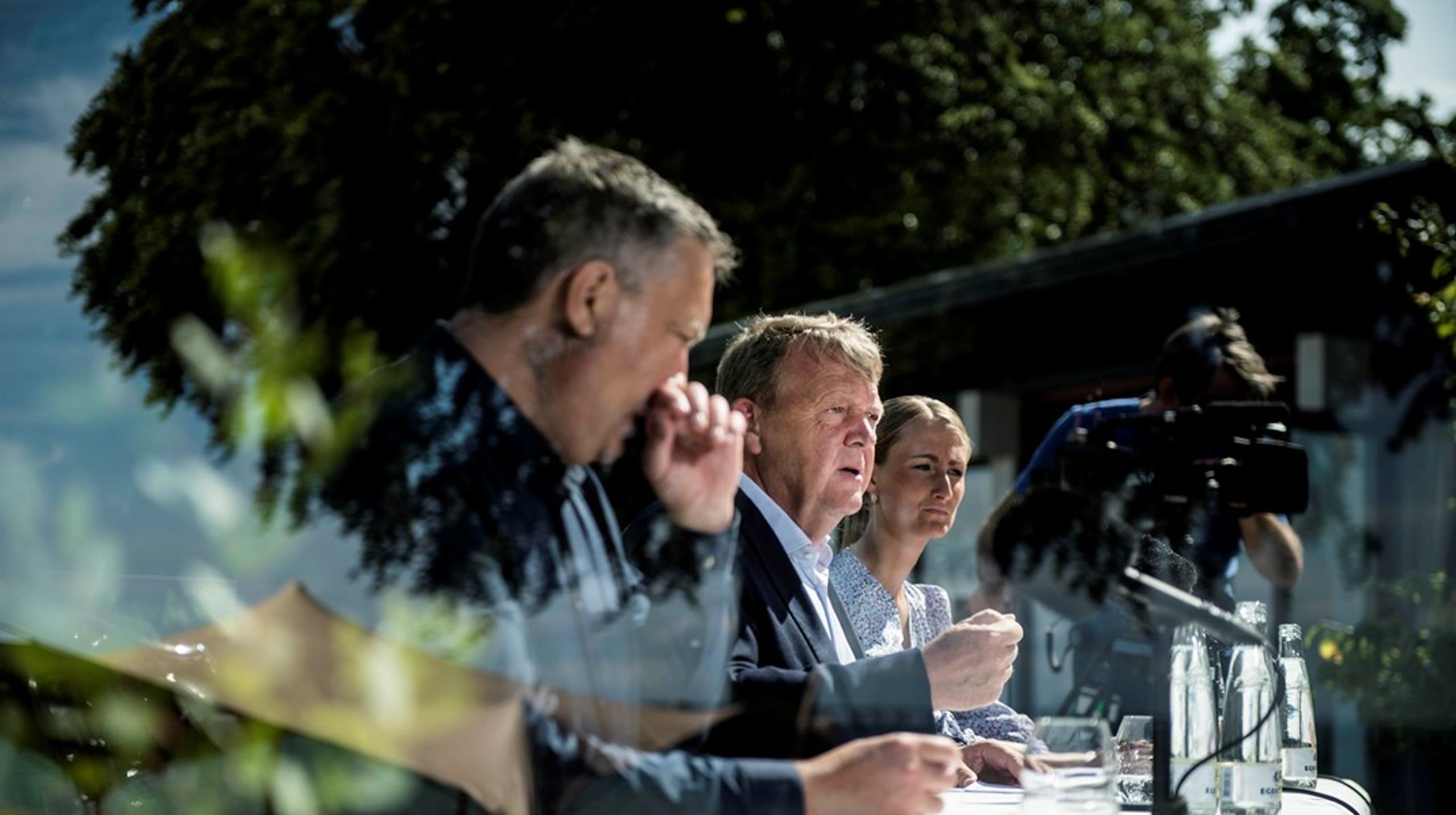 Fra venstre Moderadernes partisekretær, Anders Schiermer, formand Lars Løkke Rasmussen og Gitte Møller Højlund. Fra Moderaternes sommergruppemøde 2022.