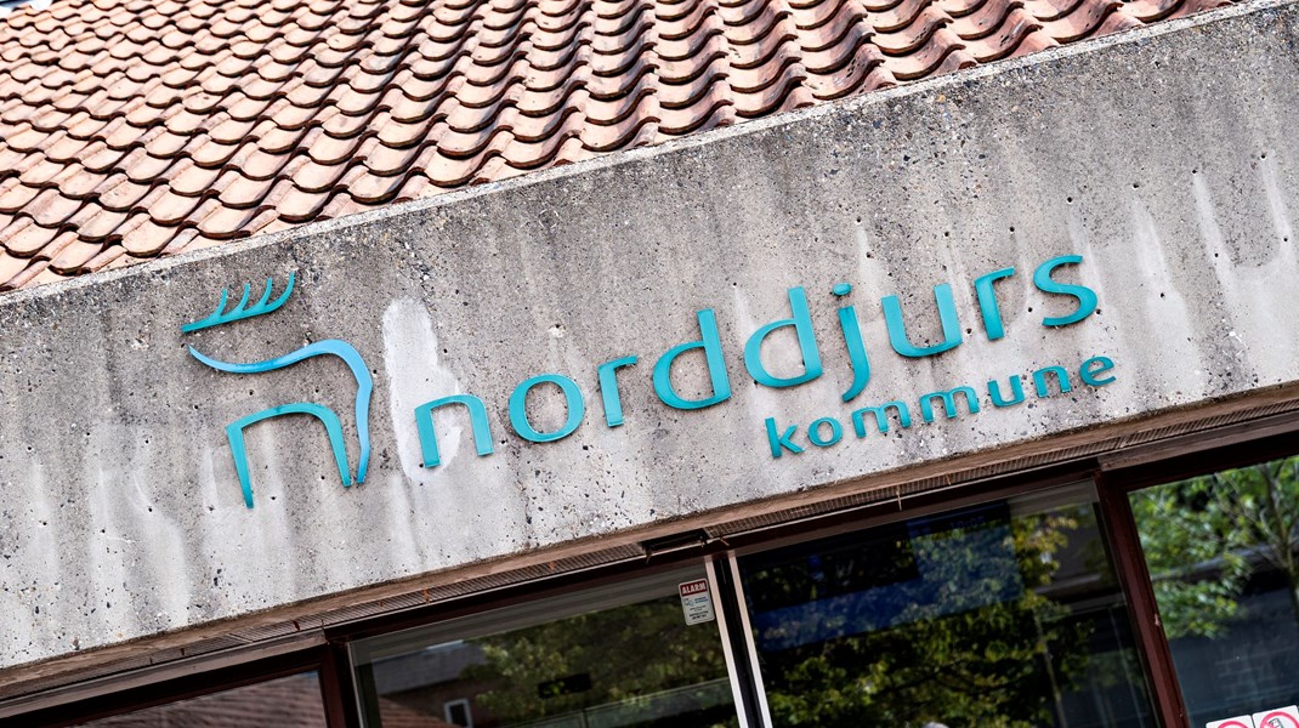 <div>Et enig ansættelsesudvalg&nbsp;ansætter Jonas Kroustrup som kommunaldirektør i Norddjurs Kommune.<br></div>