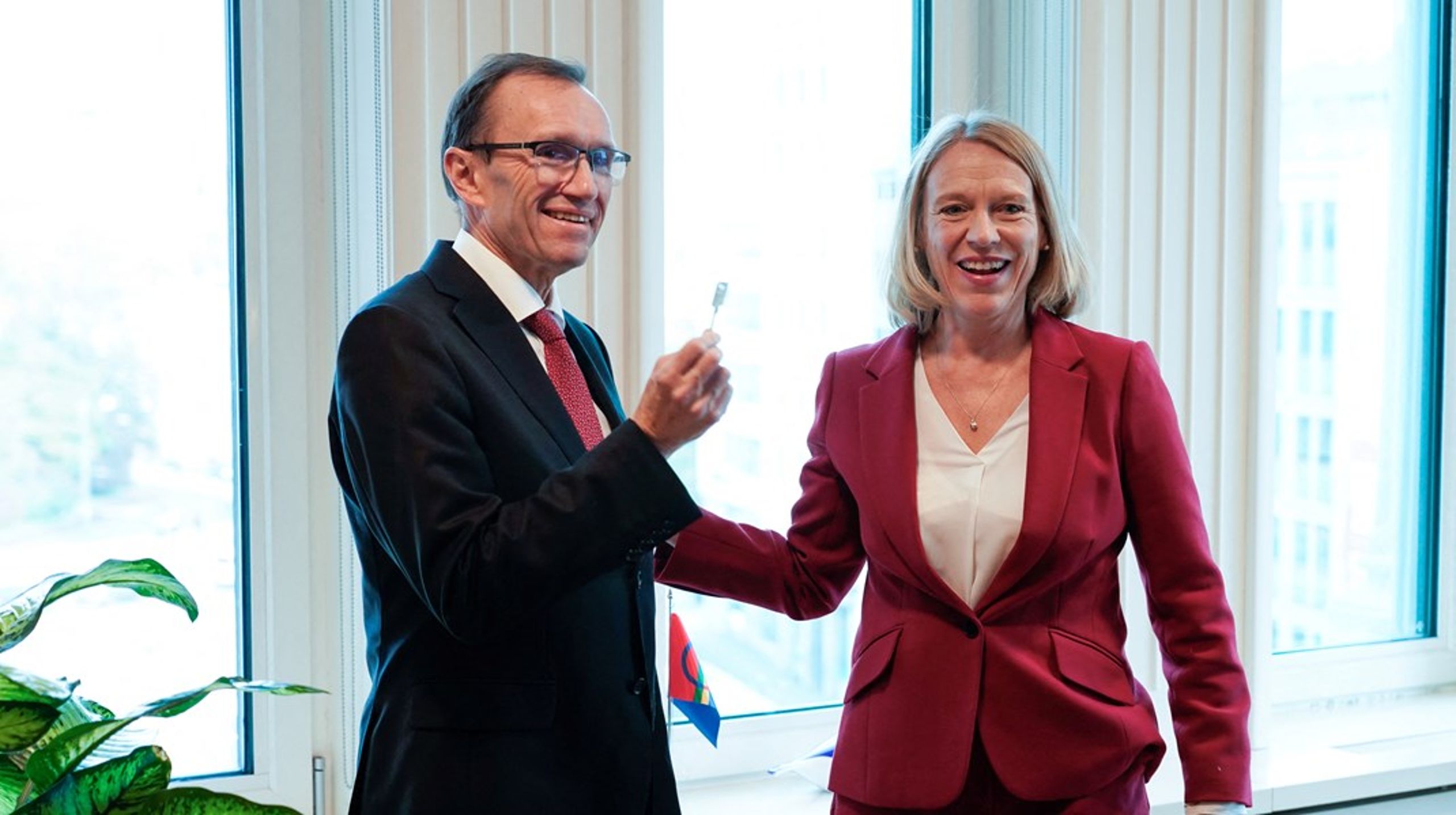 Den norske statsminister har netop foretaget en ministerrokade. Espen Barth Eide overtager posten som udenrigsminister fra Anniken Huitfeldt.