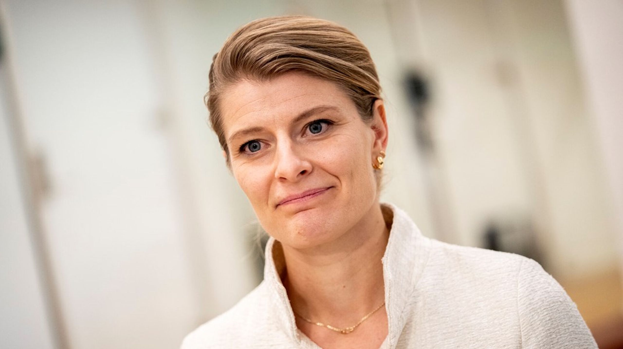 Beskæftigelsesminister Ane Halsboe-Jørgensen (S) kunne tidligere på måneden præsentere et nyt kontanthjælpssystem. Aftalen er indgået mellem SVM-regeringen og partierne SF, Radikale og Konservative.