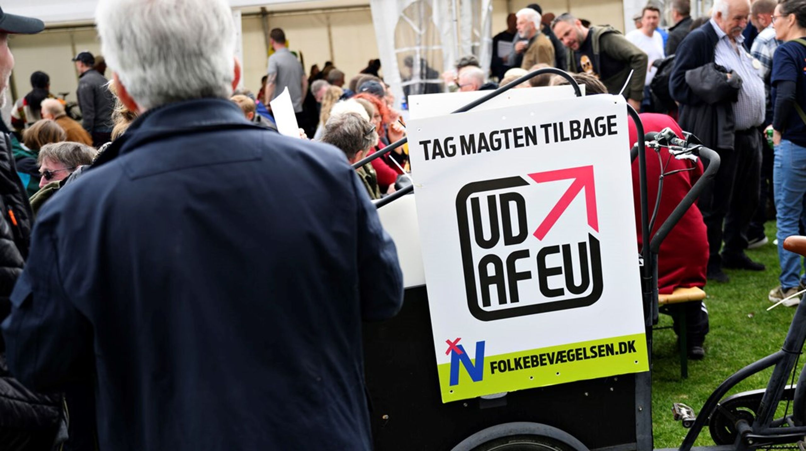 Folkebevægelsen mod EU vil udskifte valgplakater med analyser og viden for at bevare EU-modstandens stemme i den danske debat.