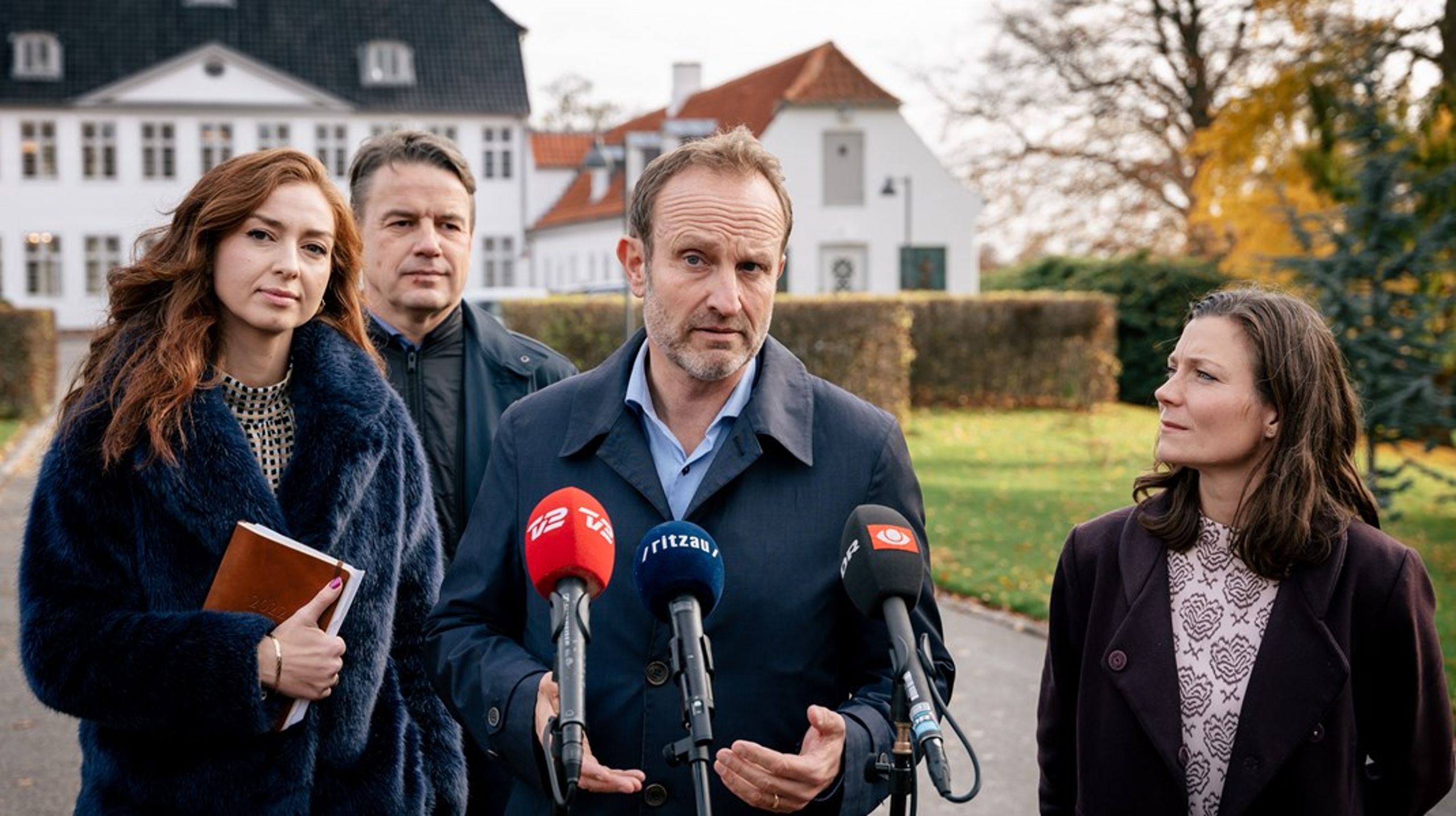 Radikale gik til valg på en regering over midten. Men da det kom til stykket, endte Martin Lidegaard og hans parti med at stå udenfor, da SVM-regeringen blev dannet på&nbsp;Marienborg i december sidste år.