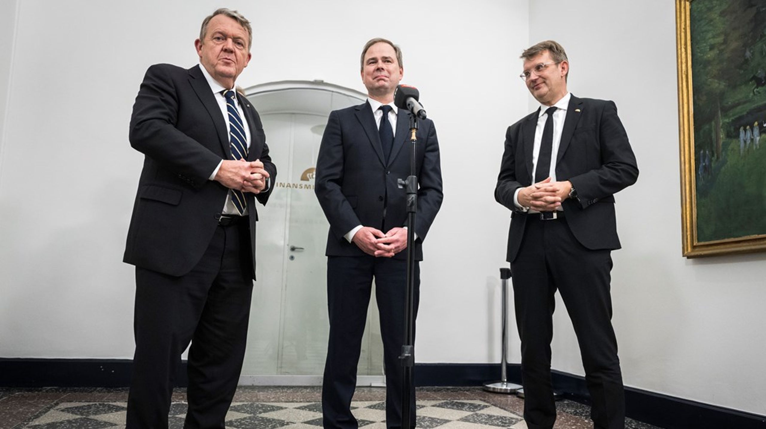 Finansminister Nicolai Wammen (S) og udenrigsminister Lars Løkke Rasmussen (M) er nye medlemmer i regeringens grønne udvalg. Troels Lund Poulsen (V) har valgt at beholde sin plads i udvalget, selv om han nu er blevet partiformand og forsvarsminister.
