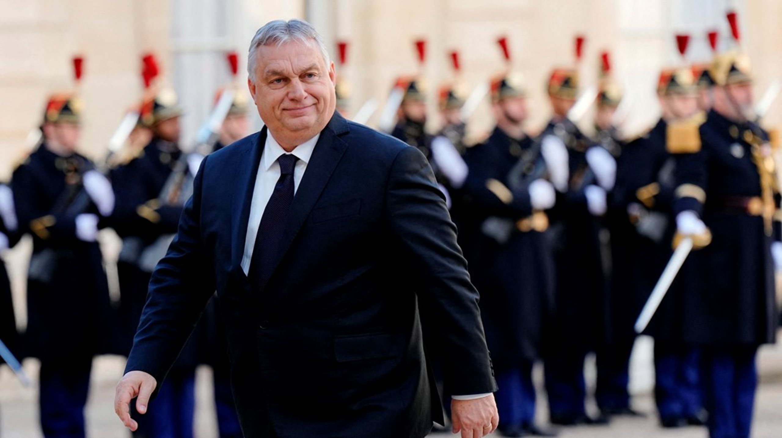 Ungarns Viktor Orbán har brugt sin&nbsp;vetoret i EU til at blokere for en beslutning om hjælp til Ukraine over den kommende periode på 50 milliarder euro, skriver Enhedslistens Søren Søndergaard.