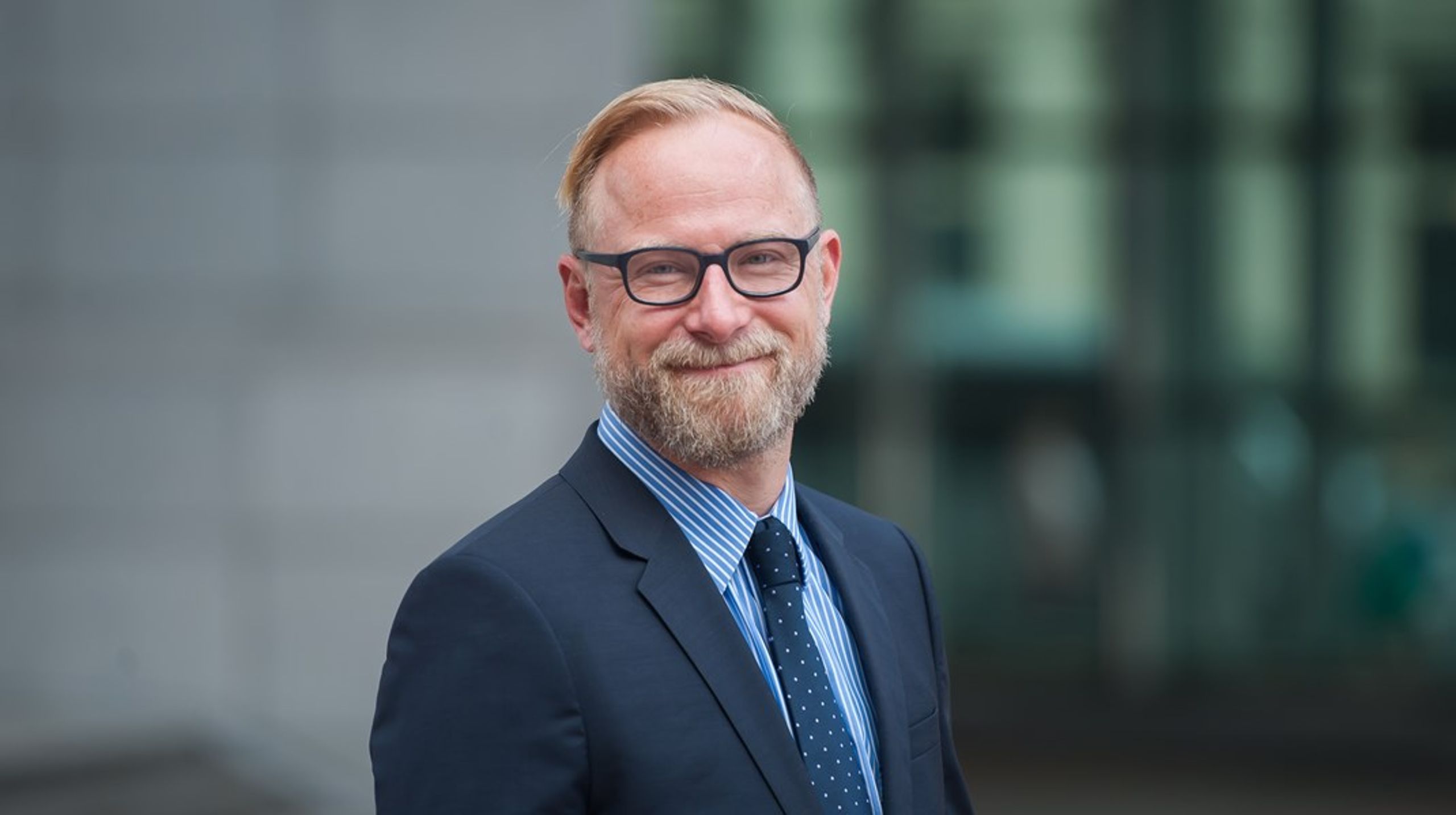 Lasse Hamilton Heidemann&nbsp;har været ansat i Dansk Erhverv i mere end otte år, blandt andet som EU-politisk rådgiver, EU-chef og senest som EU- og international chef.