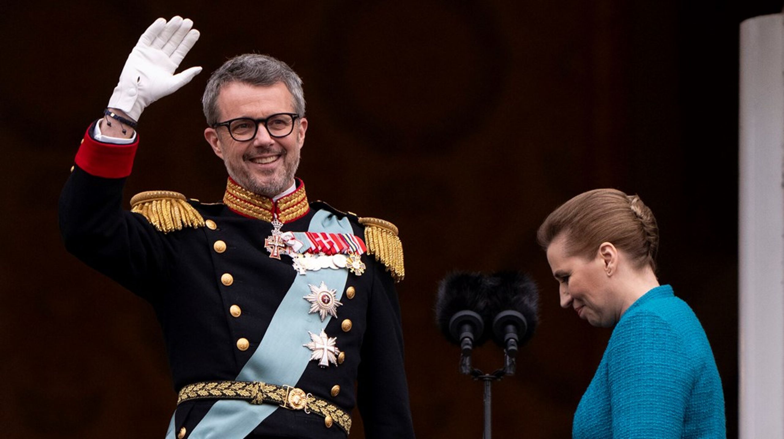Flere af regeringens grønne ministre deltager, når Kong Frederik onsdag tager til Polen på sin første udlandsrejse som konge.