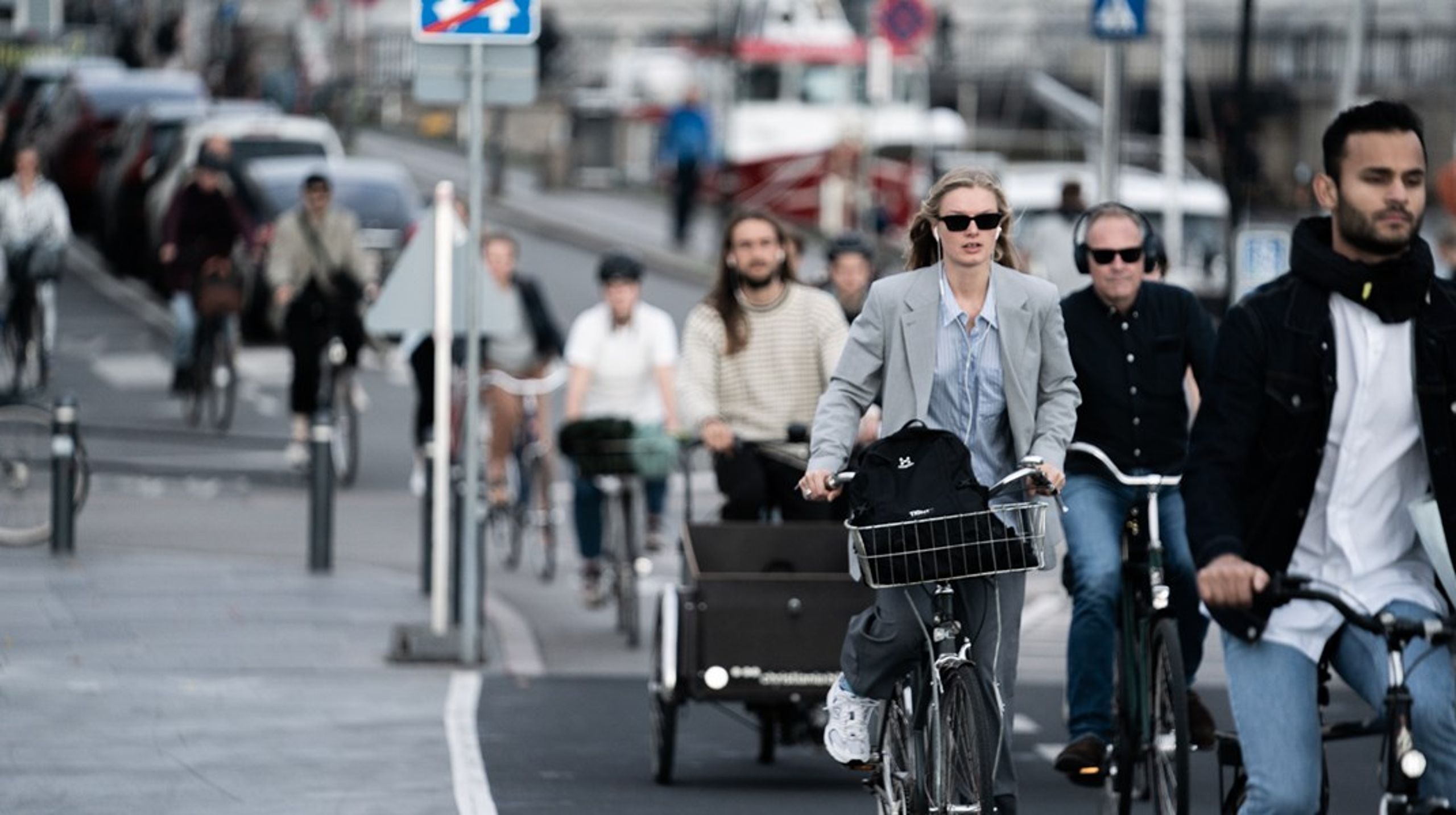 På Transportministerens egen opfordring er Danmarks største tværkommunale cykelsamarbejde nu kommet med tre anbefalinger, der skal få danskerne ud af bilerne og op på cyklerne.&nbsp;&nbsp;<br>