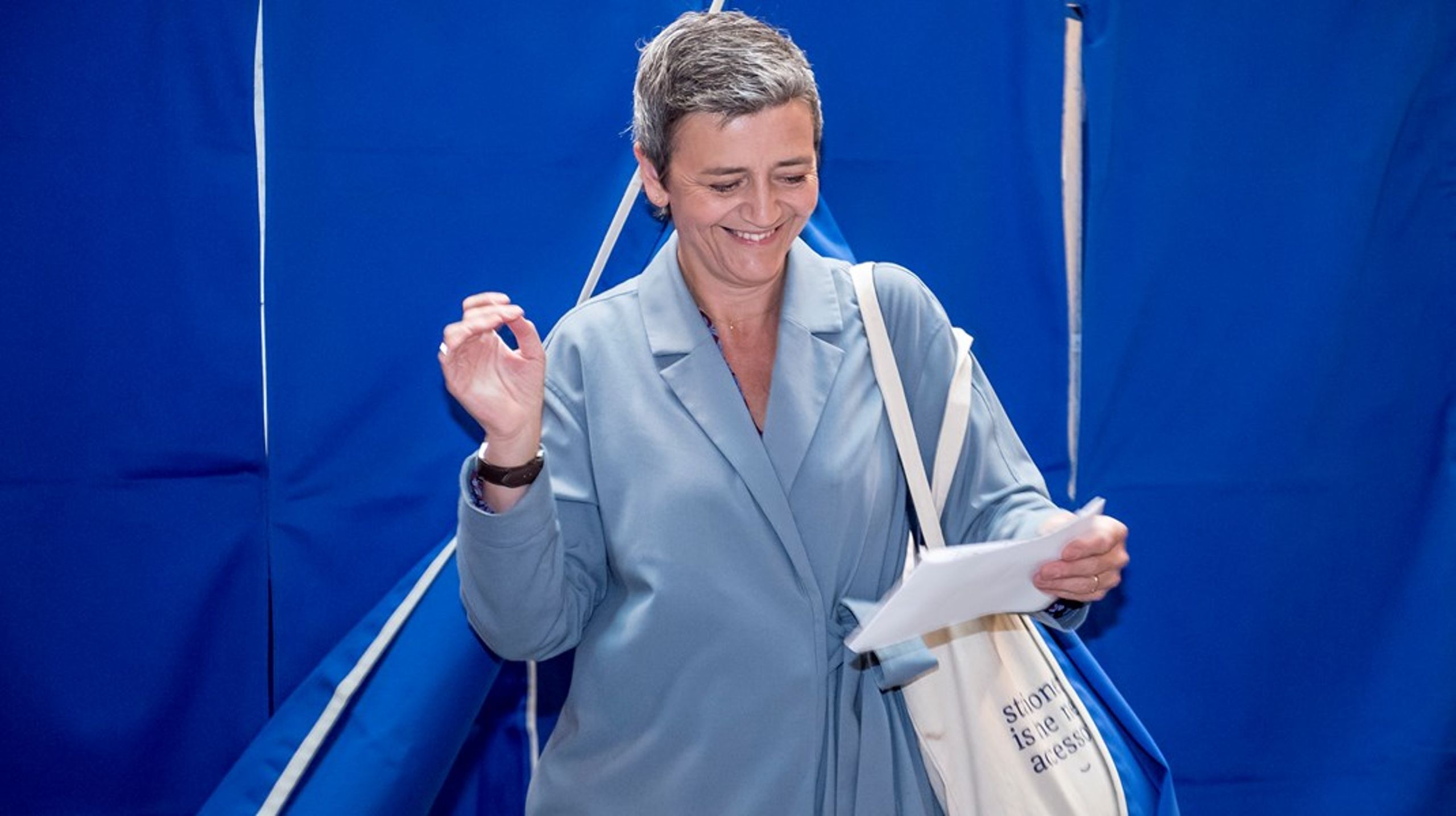 Den danske EU-Kommissær Margrethe Vestager (RV), da hun stemte til europaparlamentsvalget. Dengang lå valgdagen 26. maj, hvor den i 2024 er 9. juni.&nbsp;Arkivfoto.