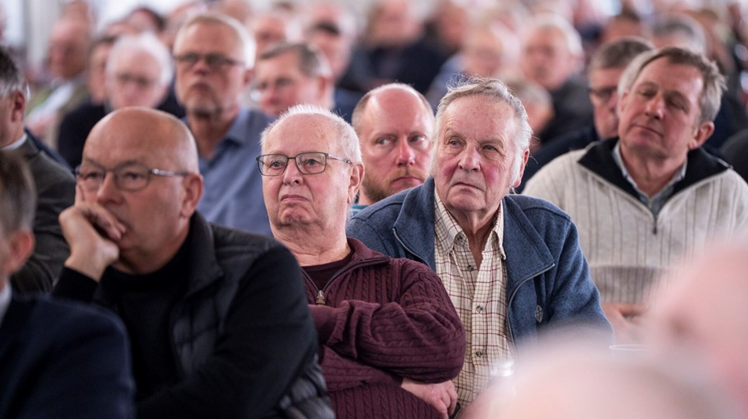 Fra scenen i Horsens havde økonomiprofessor Michael Svarer udsigt til et noget skeptisk publikum i form af 400 landmænd og medlemmer af Bæredygtigt Landbrug.