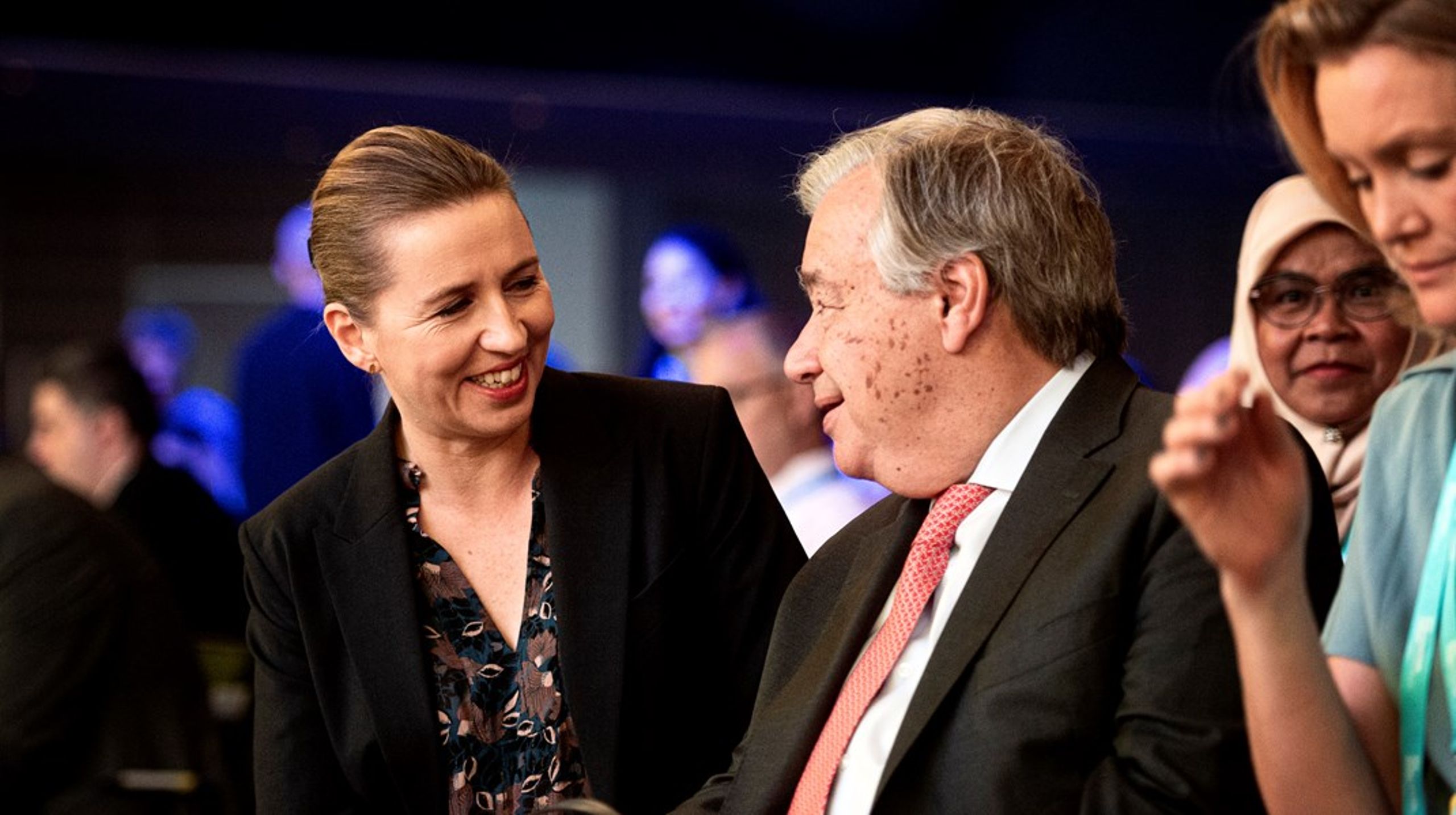 Internationalt har FN’s Generalsekretær, António Guterres, fremhævet nødvendigheden af at sikre flere kvinder i lederstillinger inden for klimaområdet.