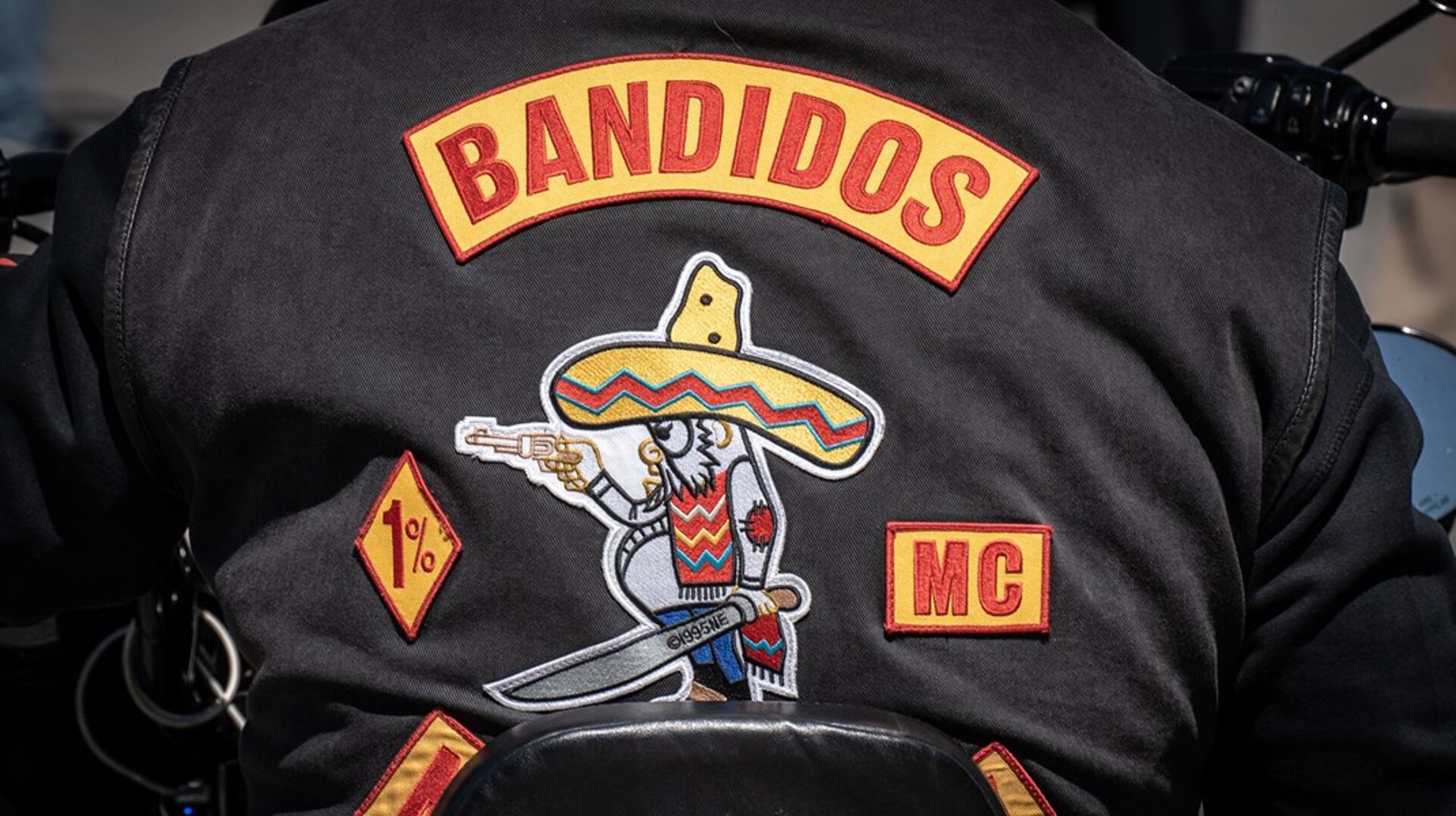 Ekstra Bladet har for nyligt afsløret, at fagbossen omgår topfolk i Bandidos og ejer flere selskaber, der ikke har en overenskomst.
