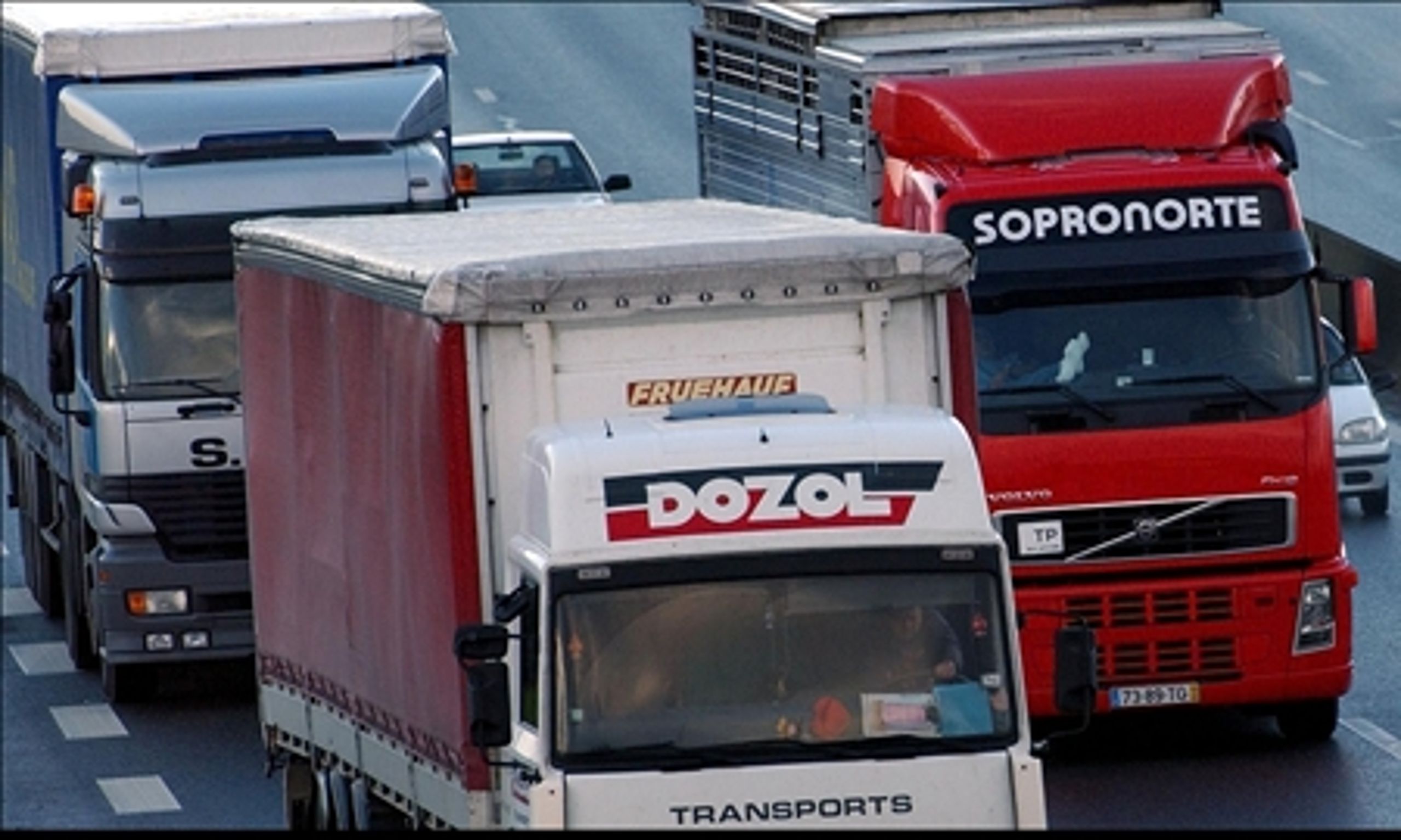 Danske Spedit&#248;rer reagerer p&#229; Dansk Folkepartis udmelding om udenlandske lastbilers fragtk&#248;rsel i Danmark.