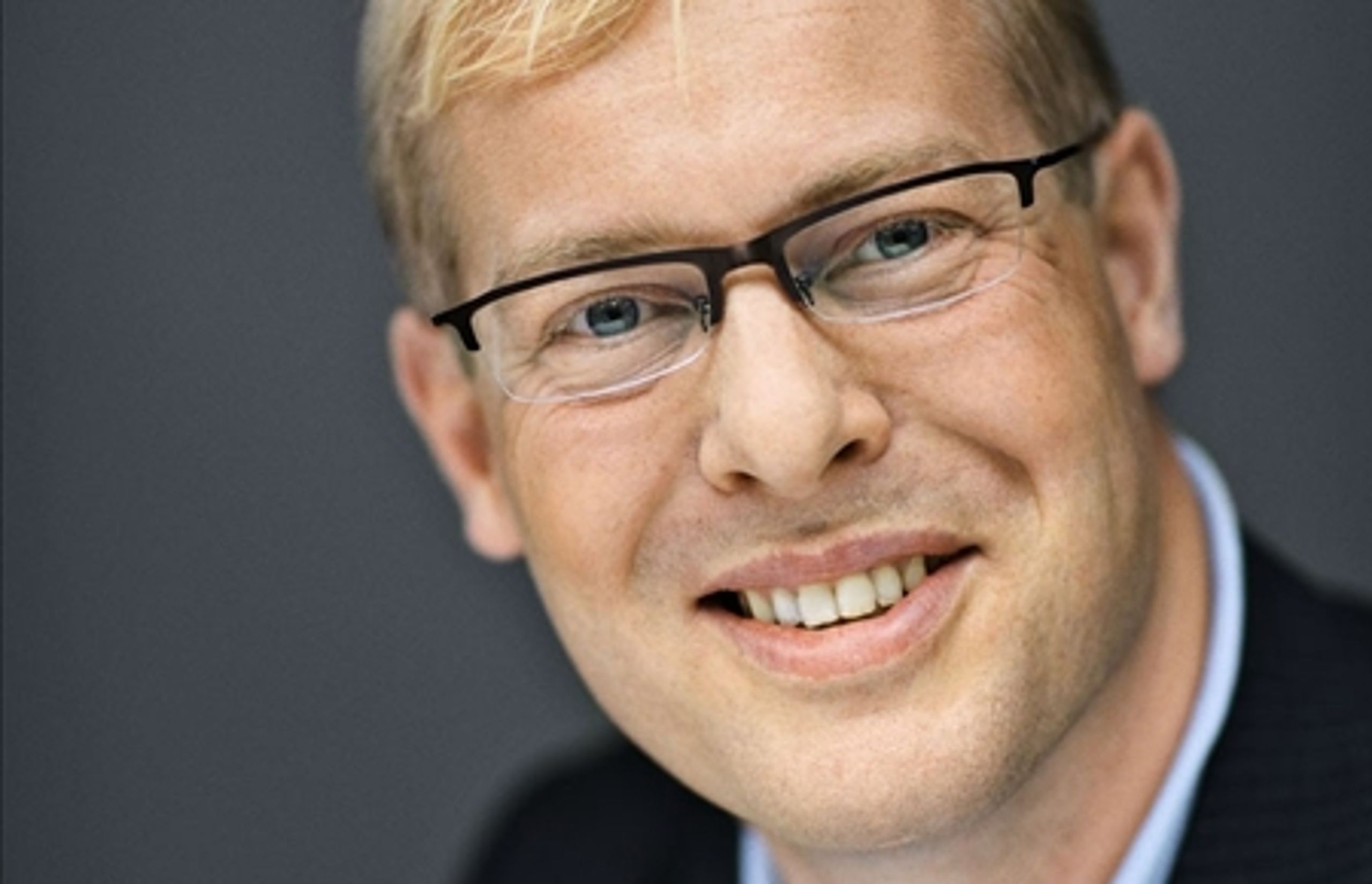 Carl Holst (V) er formand for Danske Regioners Udvalg for Regional Udvikling.