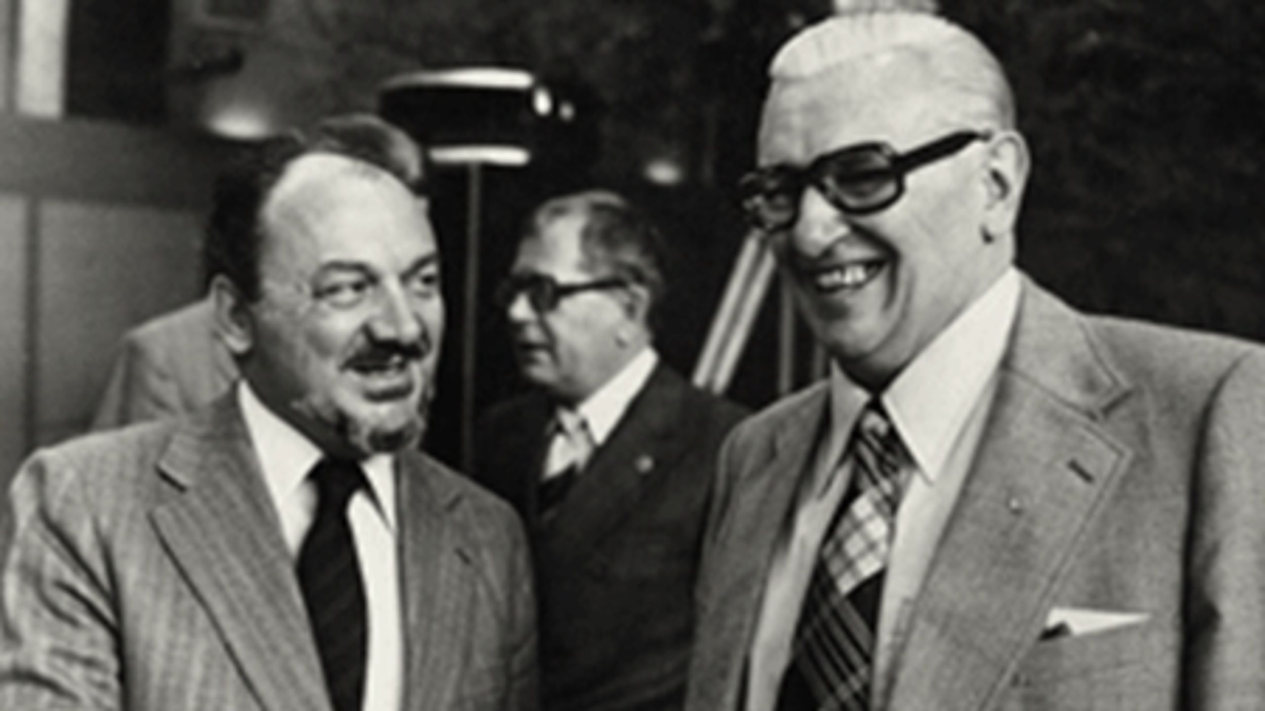 Statsminister Anker J&#248;rgensen (S) og LO-formand Thomas Nielsen var begge optagede af &#216;konomisk Demokrati, men SF's hovedbestyrelse vendte tomlen ned i 1979.